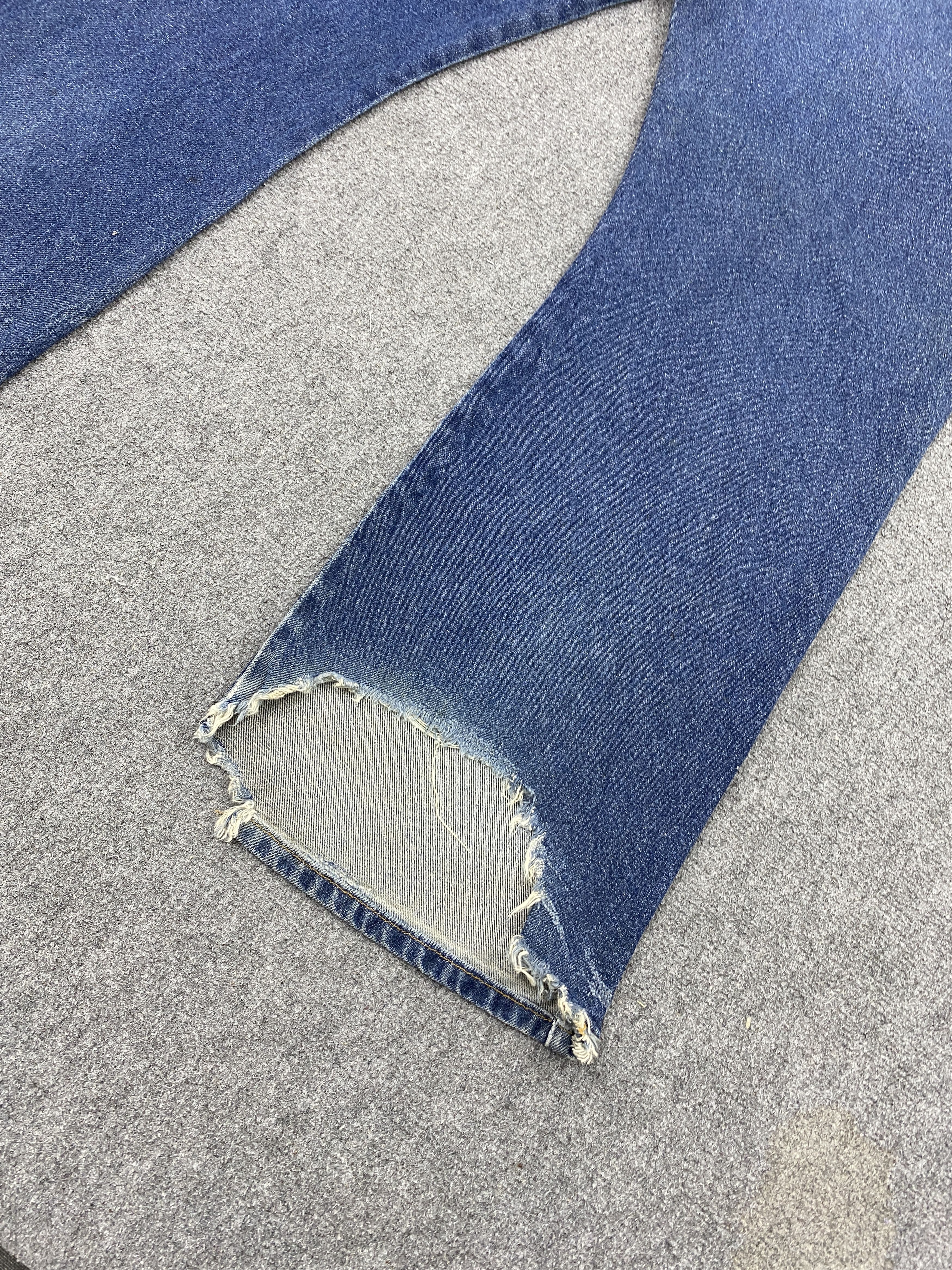 Levi's Distressed Vintage Levis 517 Flared Bootcut Denim DP2607 Size US 42 / EU 58 - 15 Thumbnail