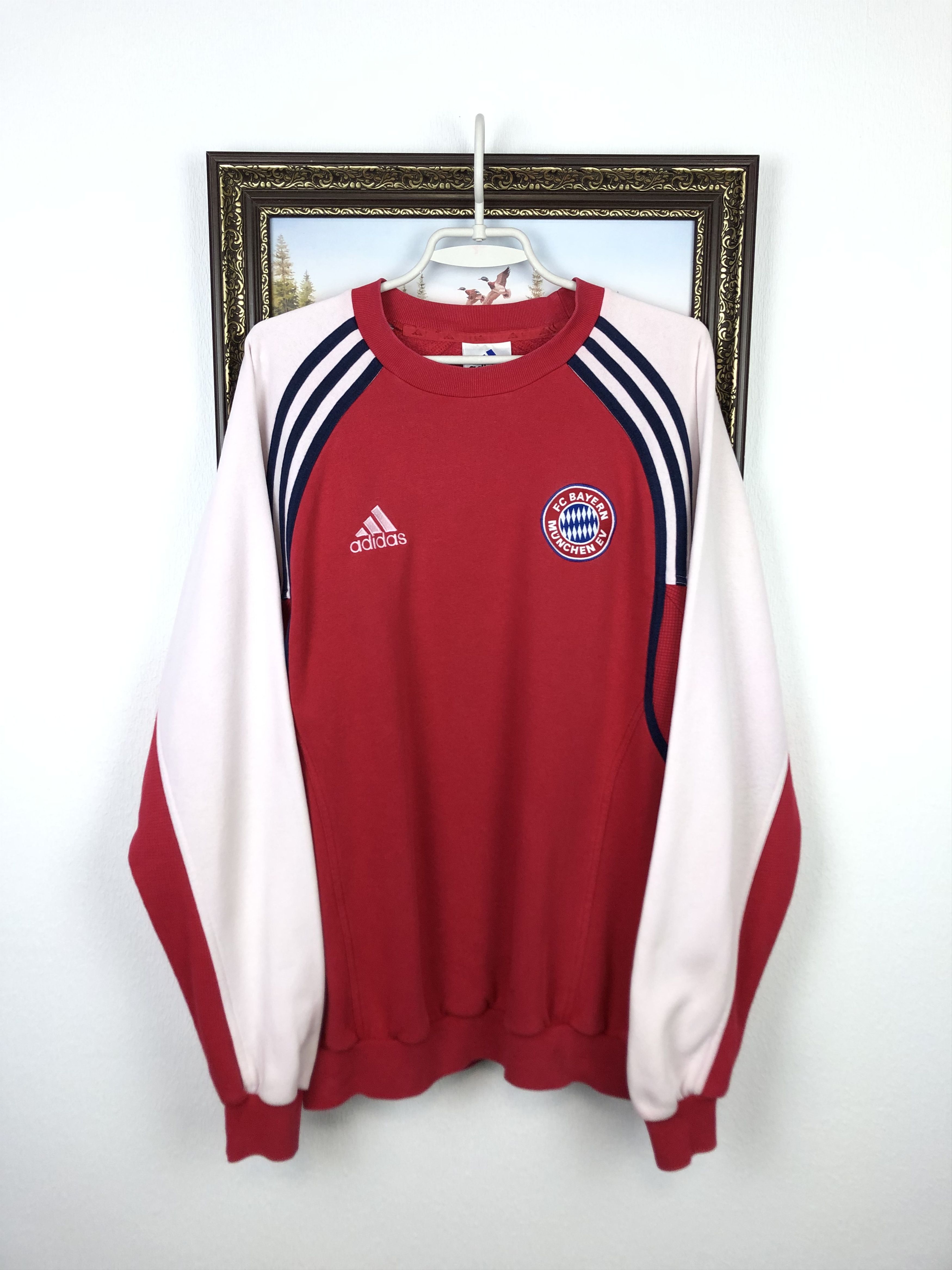 Adidas Vintage Adidas Bayern Munich Football Sweatshirt Crewneck Size US L / EU 52-54 / 3 - 1 Thumbnail