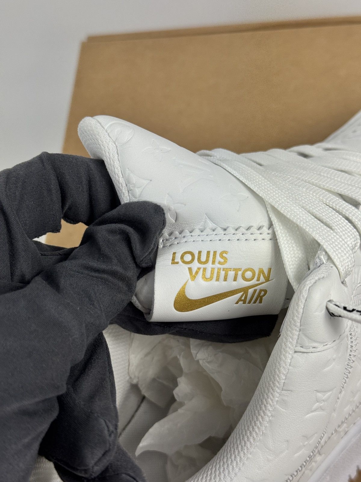 Louis Vuitton VIRGIL ABLOH LOUIS VUITTON X AIR FORCE 1 SNEAKERS Size US 8.5 / EU 41-42 - 15 Thumbnail
