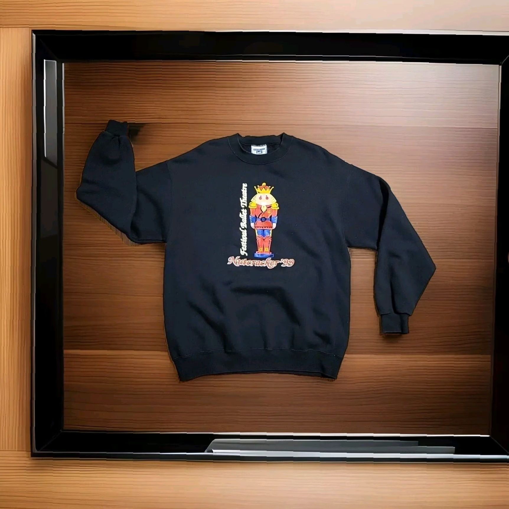 Lee VINTAGE Lee Nutcracker Ballet Pullover Sweatshirt Mens L Black Graphic Print Heavyweight Crew Neck Long Sleeve 1999 Nutcracker Ballet Size US L / EU 52-54 / 3 - 3 Thumbnail