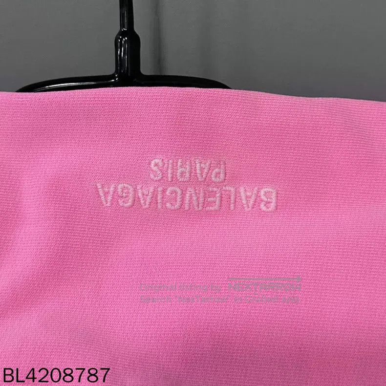 Balenciaga Balenciaga Distressed Zip Hoodie Size US S / EU 44-46 / 1 - 7 Thumbnail