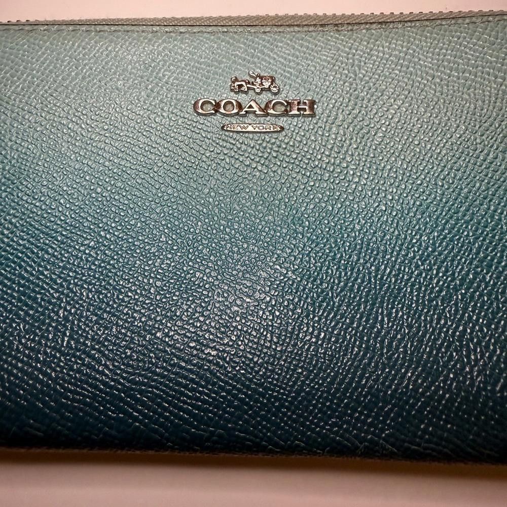 Coach COACH Ombre Teal Blue Sea Green Accordion Zipped Wallet Size ONE SIZE - 4 Thumbnail