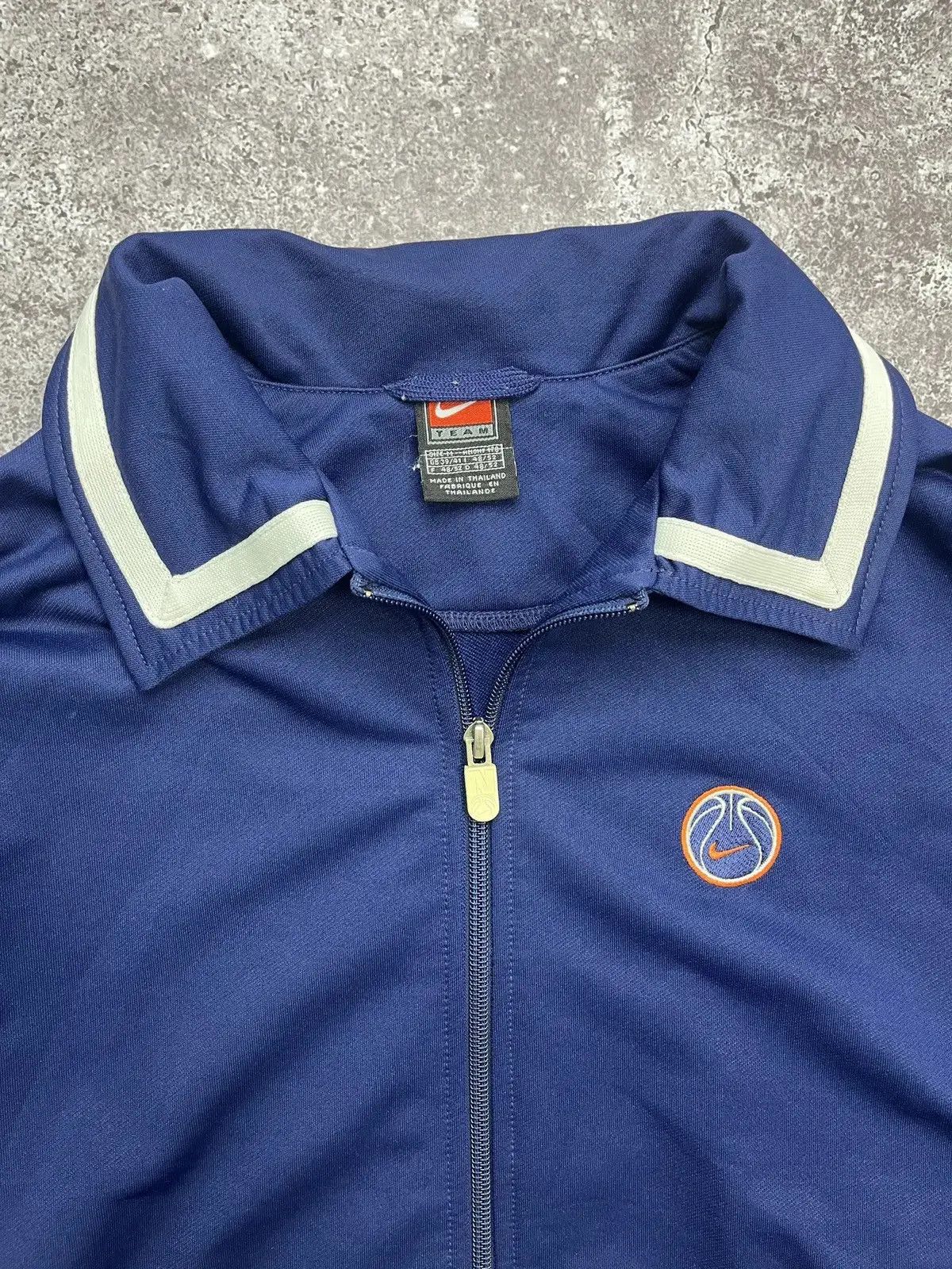 Nike Nike Vintage Basketball Zip Up Sweatshirt Size US M / EU 48-50 / 2 - 2 Thumbnail