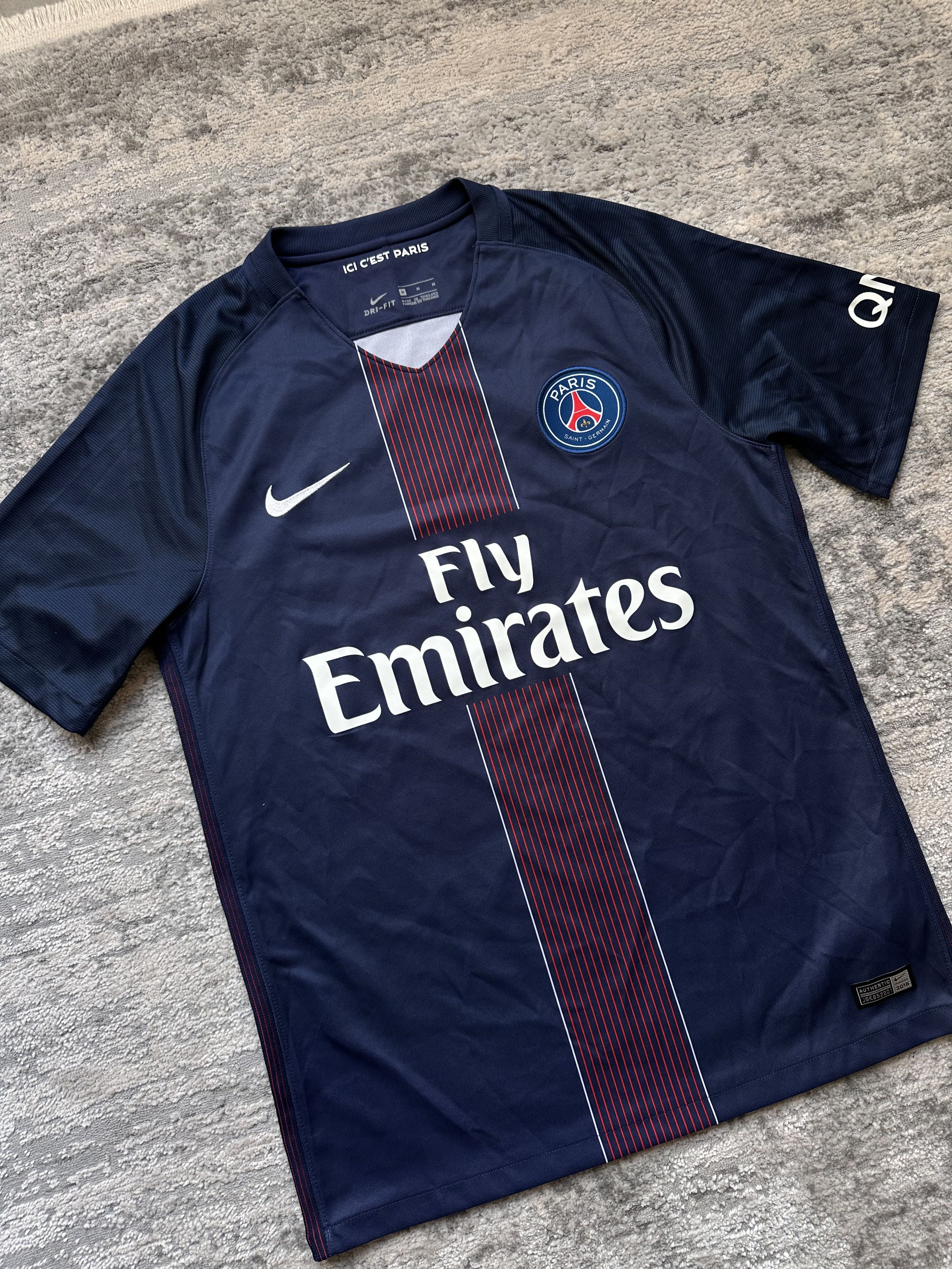 Nike Nike Psg soccer jersey Size US M / EU 48-50 / 2 - 2 Thumbnail