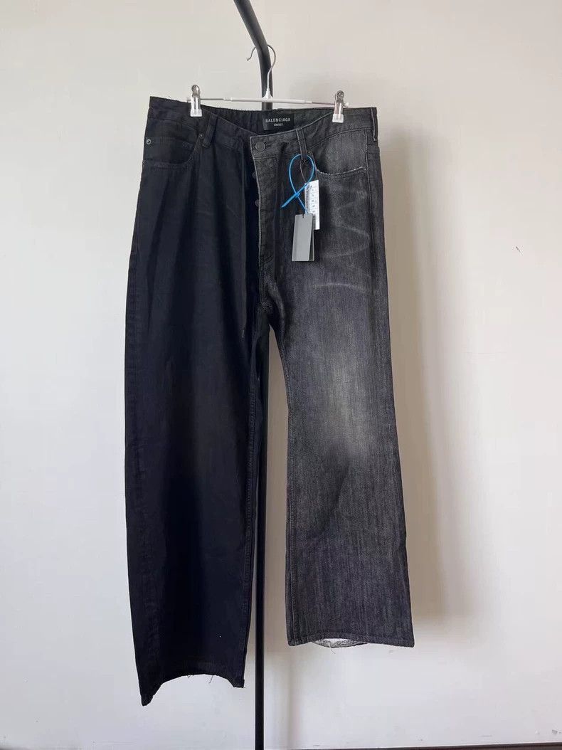 Balenciaga Balenciaga Paneled button side pocket jeans Size US 44 / EU 60 - 1 Thumbnail