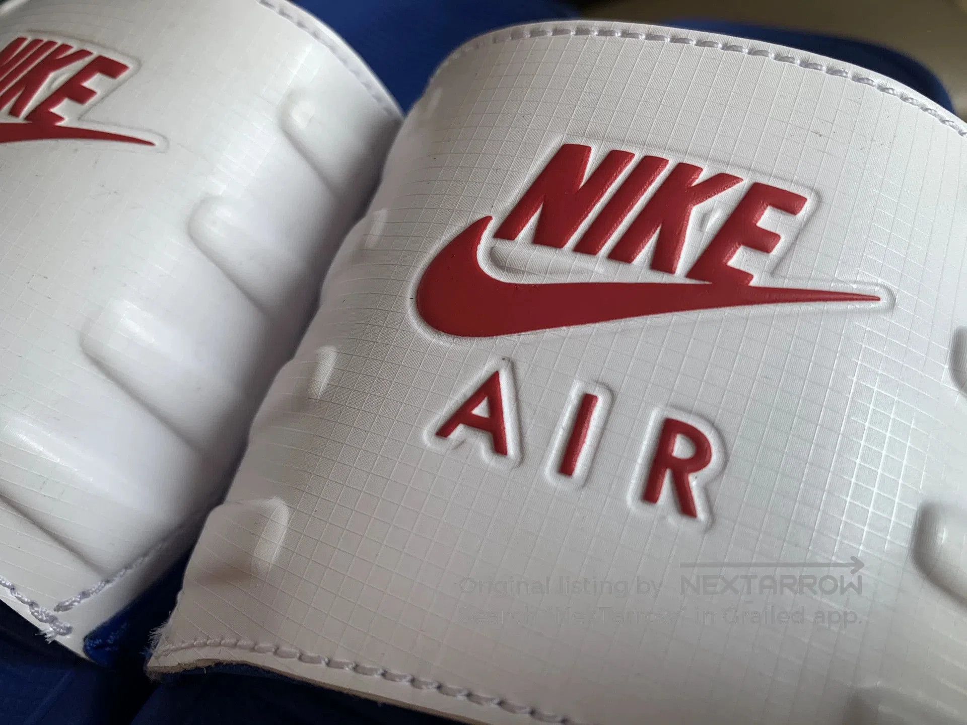 Nike Nike Air Men's Casual Slippers. Size US 7 / EU 40 - 2 Thumbnail