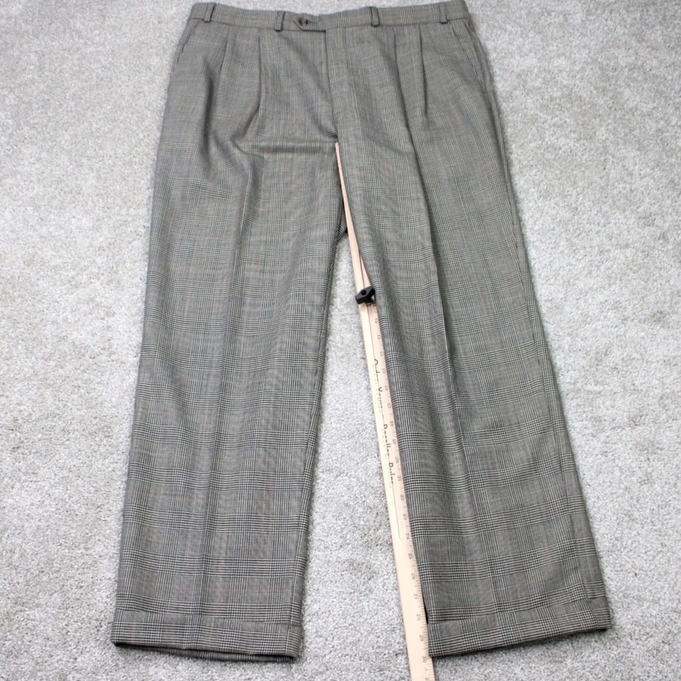 Polo Ralph Lauren VTG Polo University Ralph Lauren Pants Mens 38x30 Gray Wool Pleated Cuffed Dress Pants Front Zipper White Logo Check 90s City Preppy Mens Size US M / EU 48-50 / 2 - 2 Thumbnail