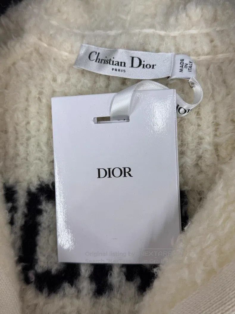 Dior Dior White lamb's wool hooded zipper jacket Size XS / US 0-2 / IT 36-38 - 4 Thumbnail