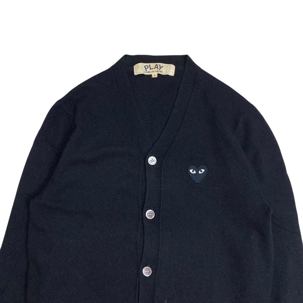 Comme des Garcons PLAY Comme des Garcons Play V-Neck Wool Cardigan Size US S / EU 44-46 / 1 - 2 Thumbnail