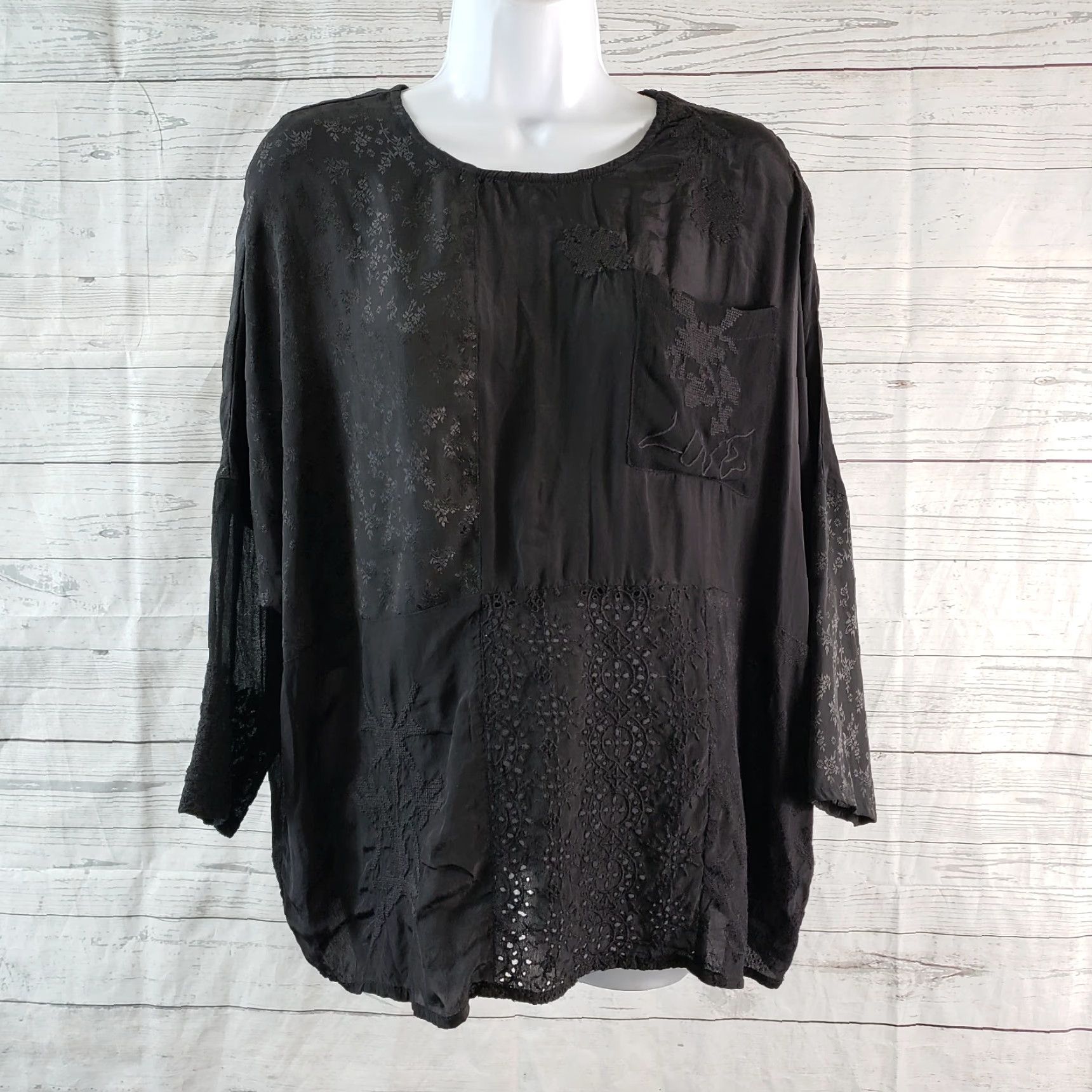 Desigual Desigual Womens Blouse M Black Floral Embroidered Viscose Blend Eyelet Shirt Womens Size M / US 6-8 / IT 42-44 - 2 Thumbnail
