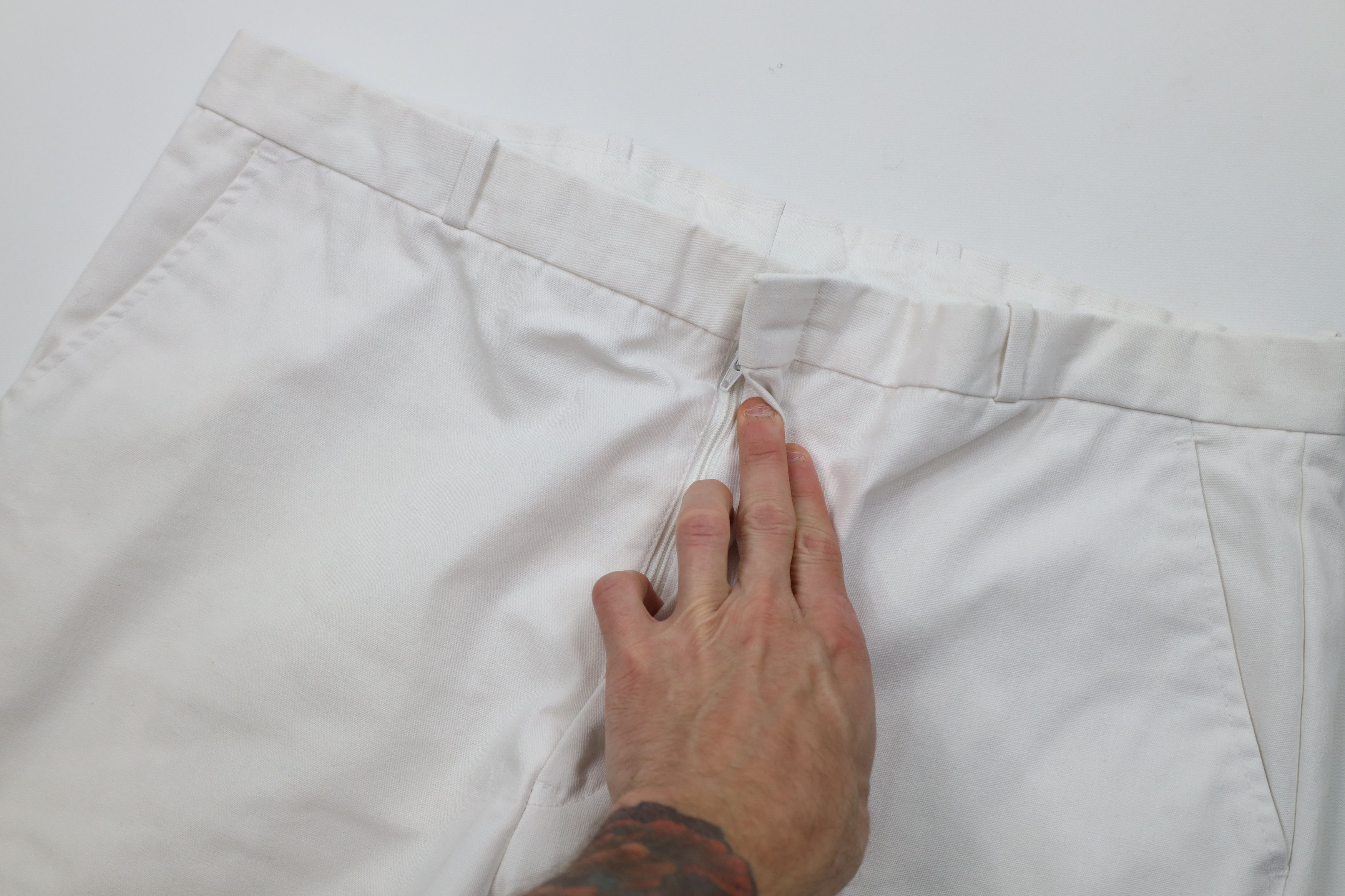 Vintage Vintage 90s Streetwear Wide Leg Chino Pants Trousers White Size US 38 / EU 54 - 9 Thumbnail