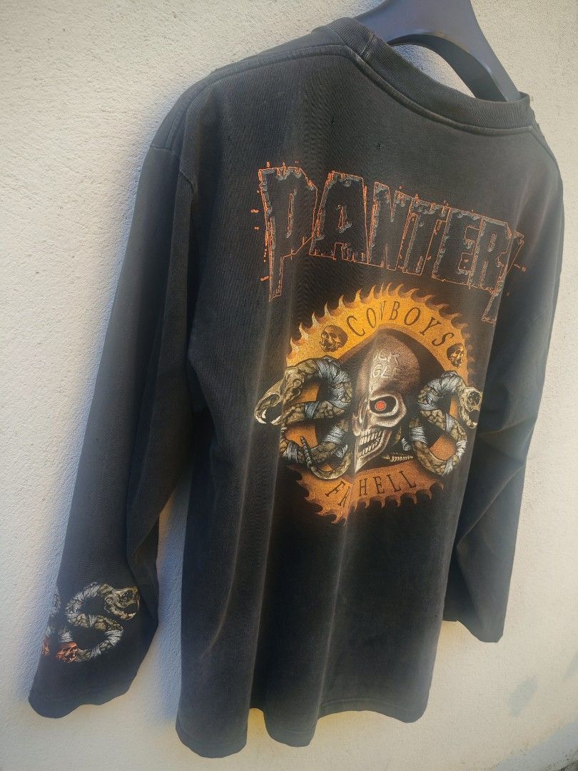 Band Tees Pantera Cowboys From Hell LS Tee – Vintage Distressed Size US L / EU 52-54 / 3 - 3 Thumbnail