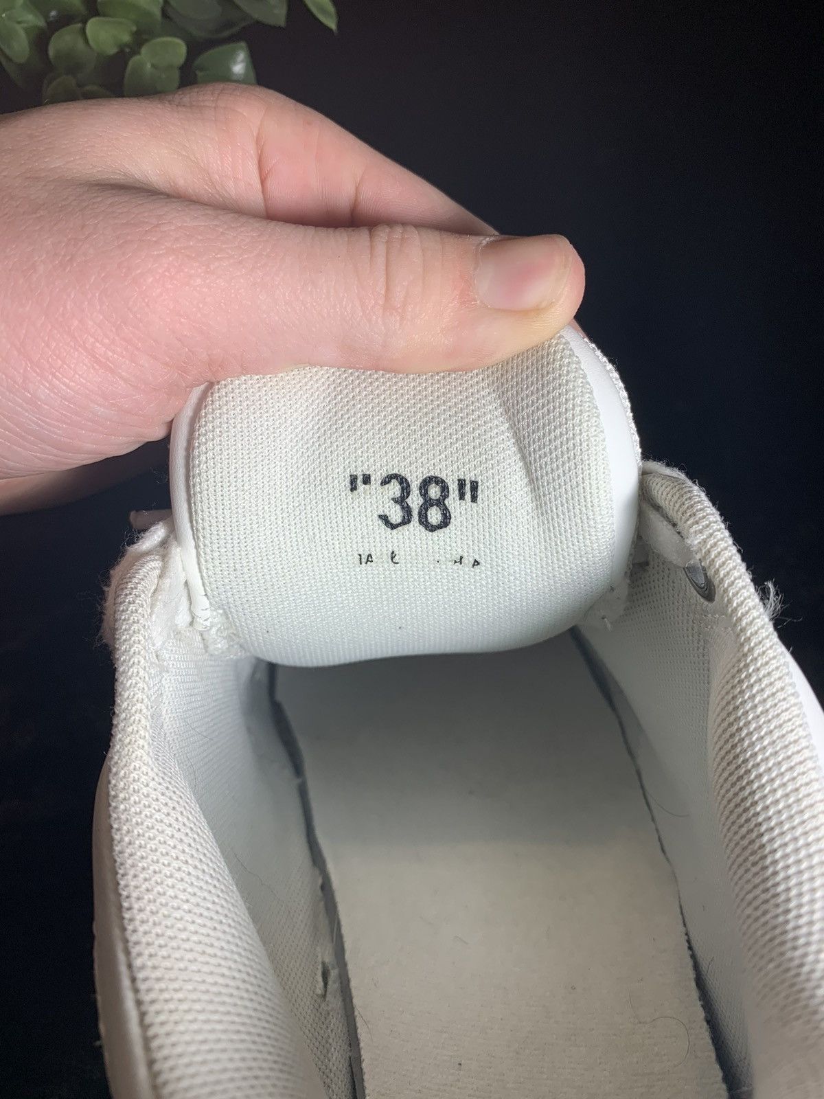 Designer OFF-WHITE Out Of Office OOO Low Top Size US 7.5 / EU 40-41 - 8 Thumbnail