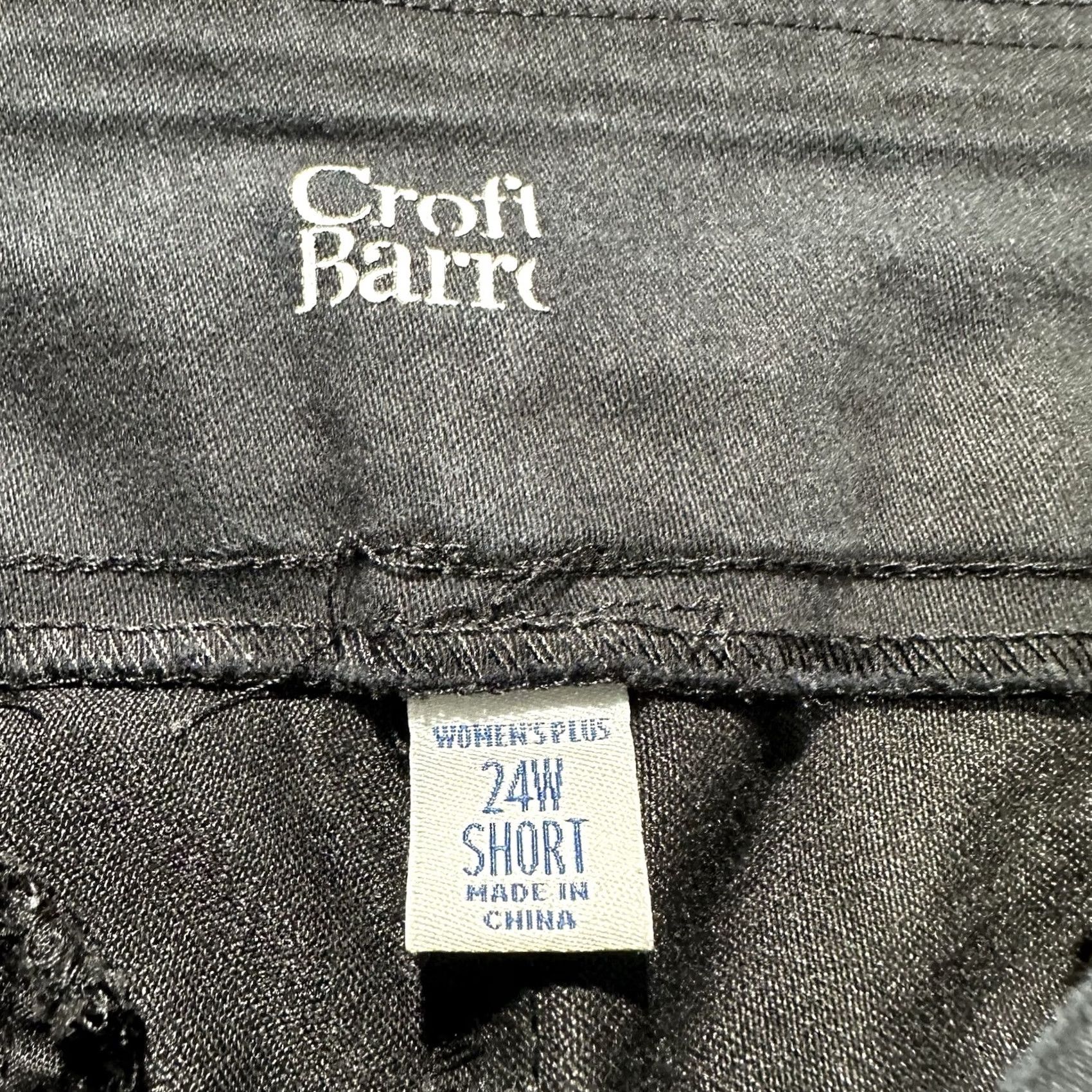 Croft & Barrow Croft & Barrow Slim Pants Womens 24W Short Black Chino Stretch Flat Front Straight Rise 25" Inseam Size 42" / US 20 - 3 Thumbnail
