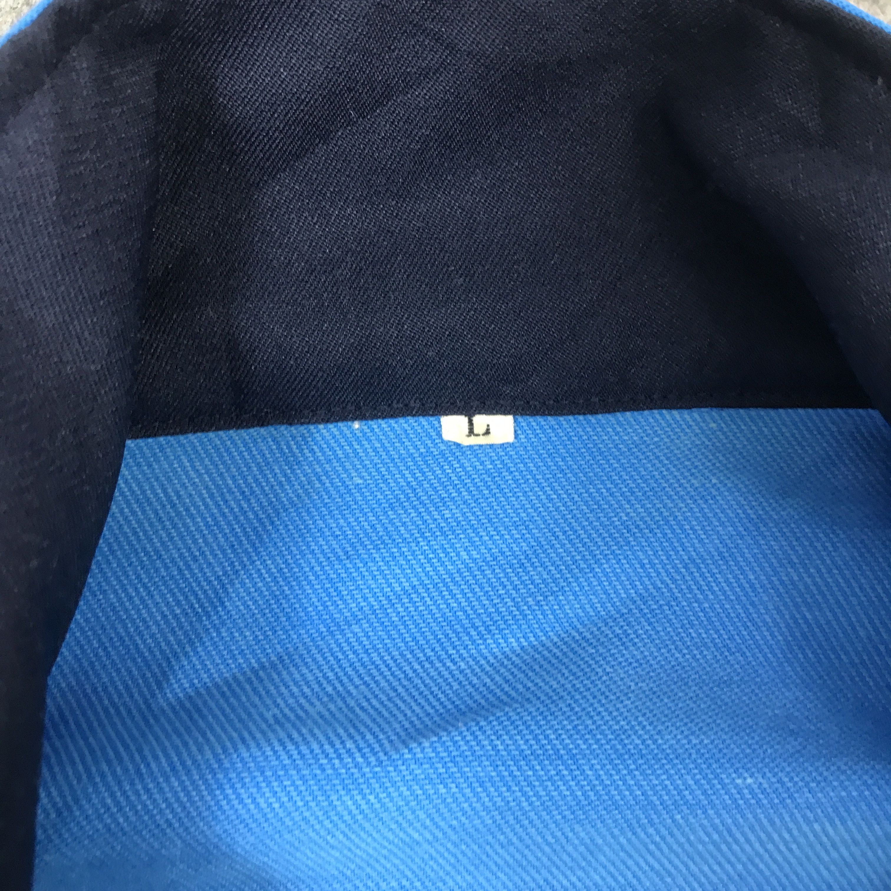 Japanese Brand vintage family mart japan jacket K62B6 Size US L / EU 52-54 / 3 - 9 Thumbnail