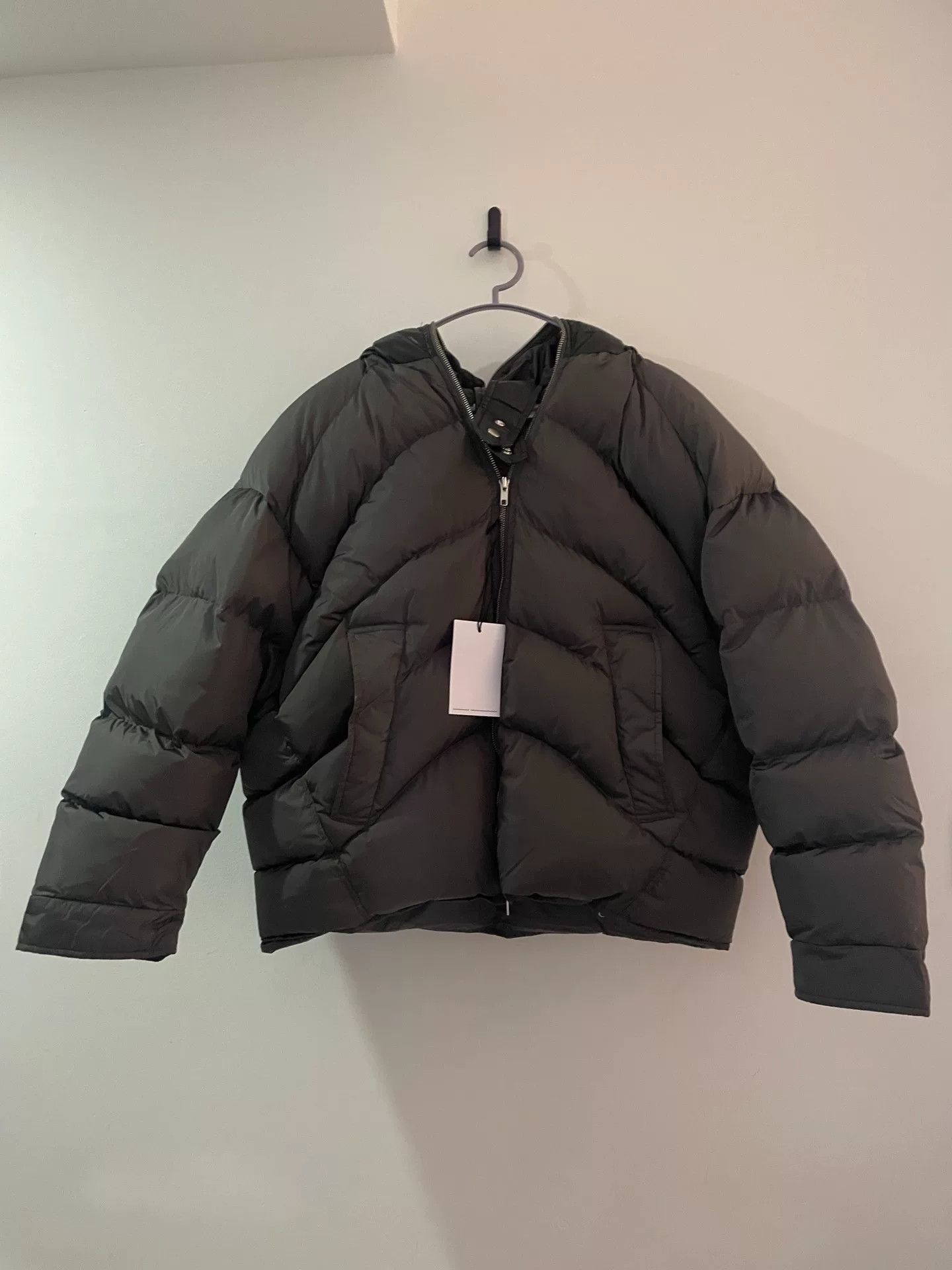 Random Identities oversized gray-black leather cap puffer jacket Size US M / EU 48-50 / 2 - 1 Thumbnail