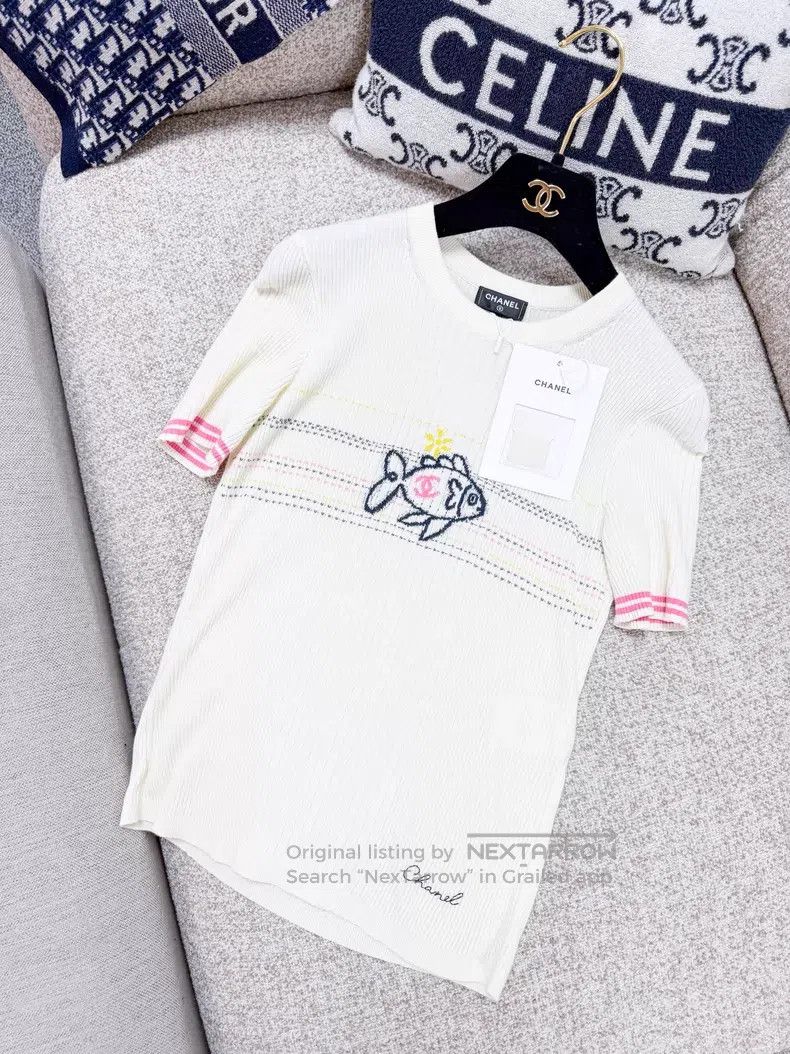 Chanel Chanel Small fish pattern short sleeve knit Size XXS / US 00 / IT 34 - 2 Thumbnail