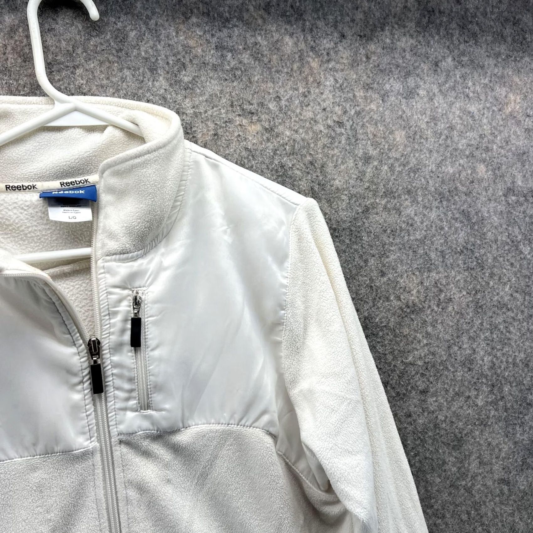 Reebok VINTAGE Reebok Sweater Women's Large Full Zip Mock Neck Beige Fleece Logo Full Zip Winter Fall Spring Clothing Mens Womens Girls Boys Size L / US 10 / IT 46 - 4 Thumbnail