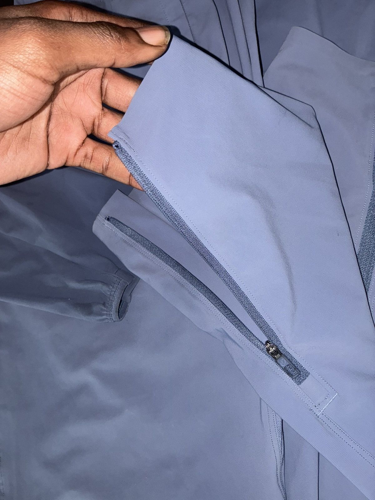 Alo *RARE* NOT STEEL BLUE LULULEMON PACEBREAKER SET “BLUE TWILL” Size US M / EU 48-50 / 2 - 5 Thumbnail