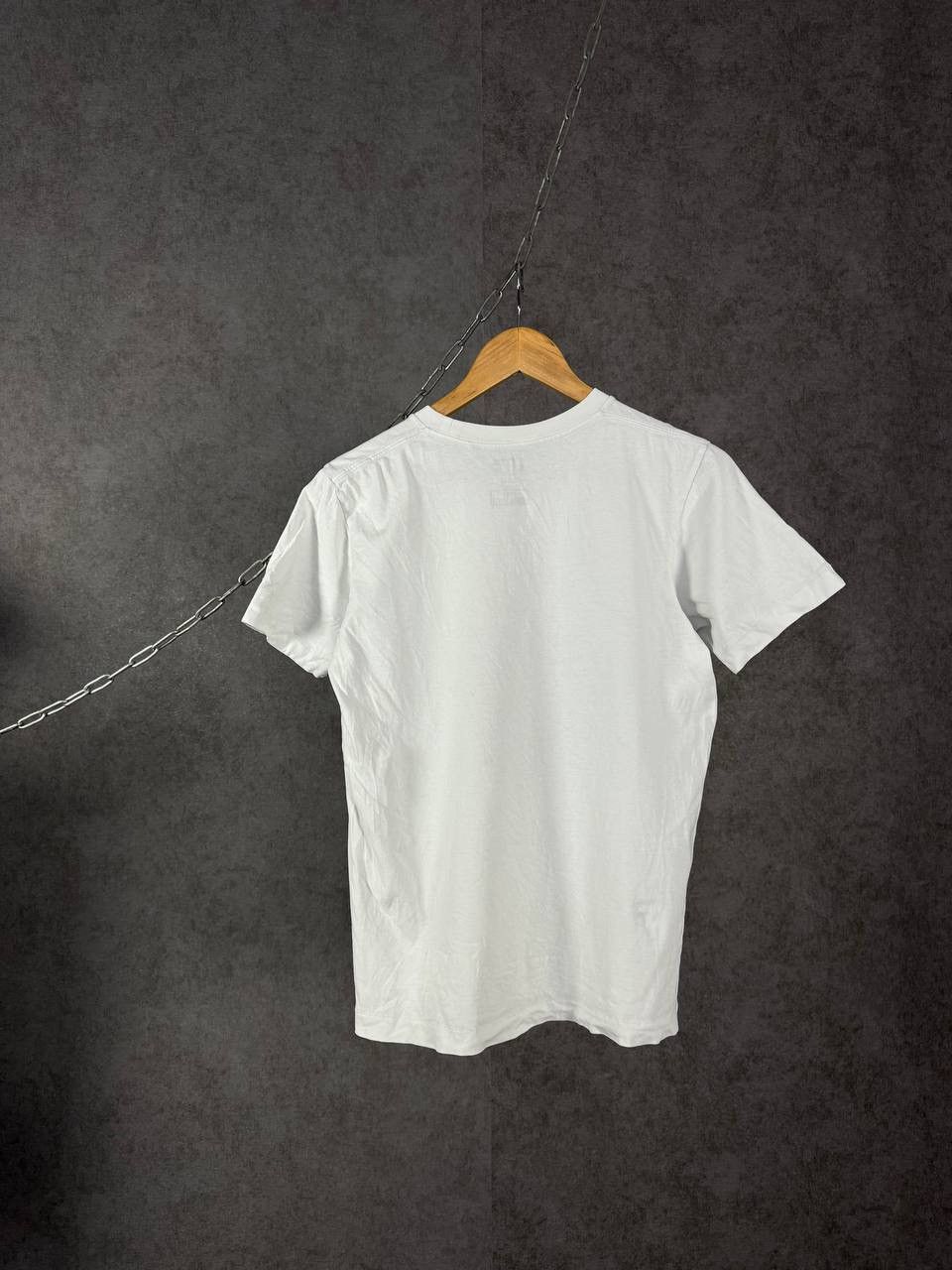 Kaws × Uniqlo Kaws x Uniqlo cult tee Size US XS / EU 42 / 0 - 7 Thumbnail