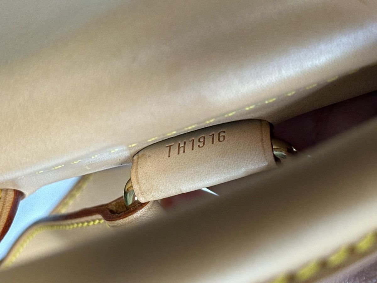 Louis Vuitton Louis Vuitton Backpack Size ONE SIZE - 22 Thumbnail