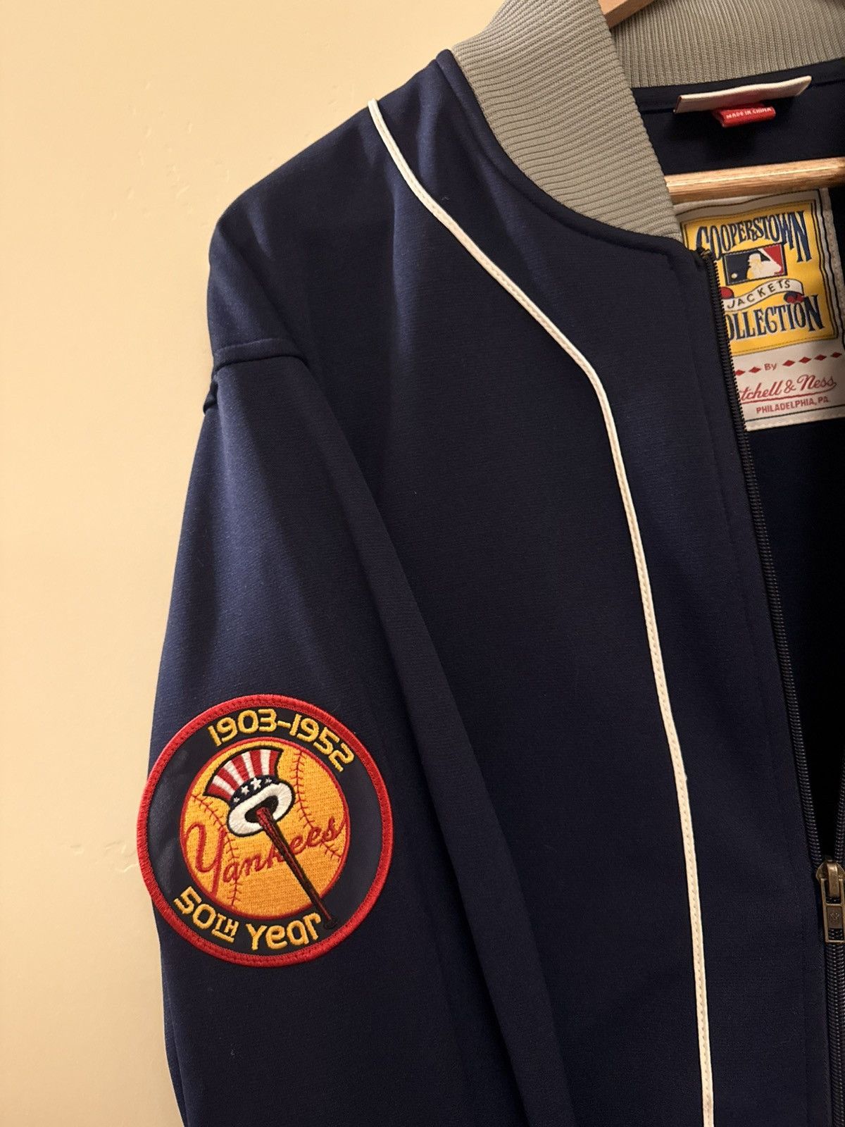 New York Yankees Mitchell and Ness Harwood Vintage New York Yankees Full Zip Size US M / EU 48-50 / 2 - 5 Thumbnail
