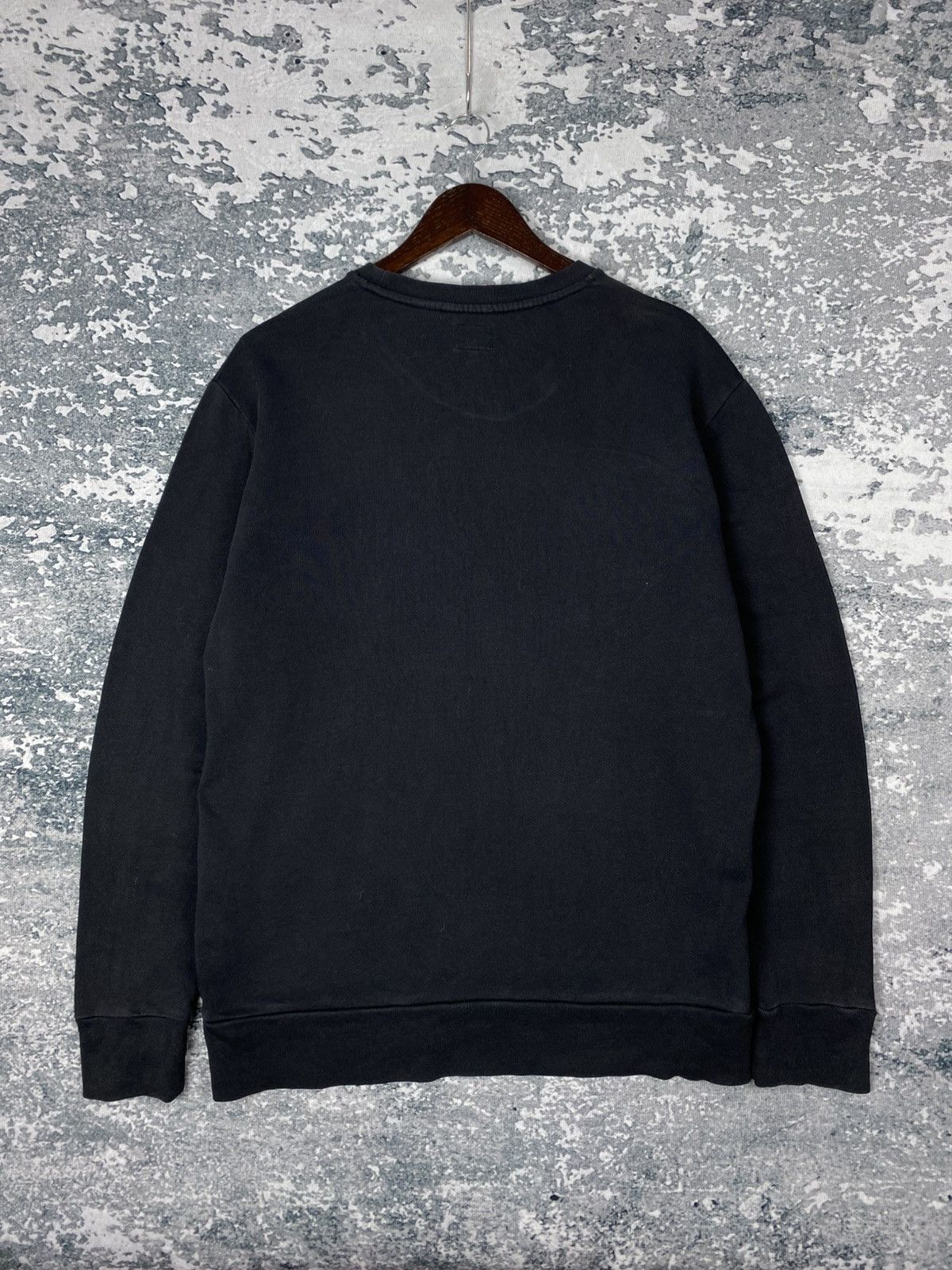 Levi's Vintage Levi's Crewneck Sweatshirts Size US L / EU 52-54 / 3 - 6 Thumbnail