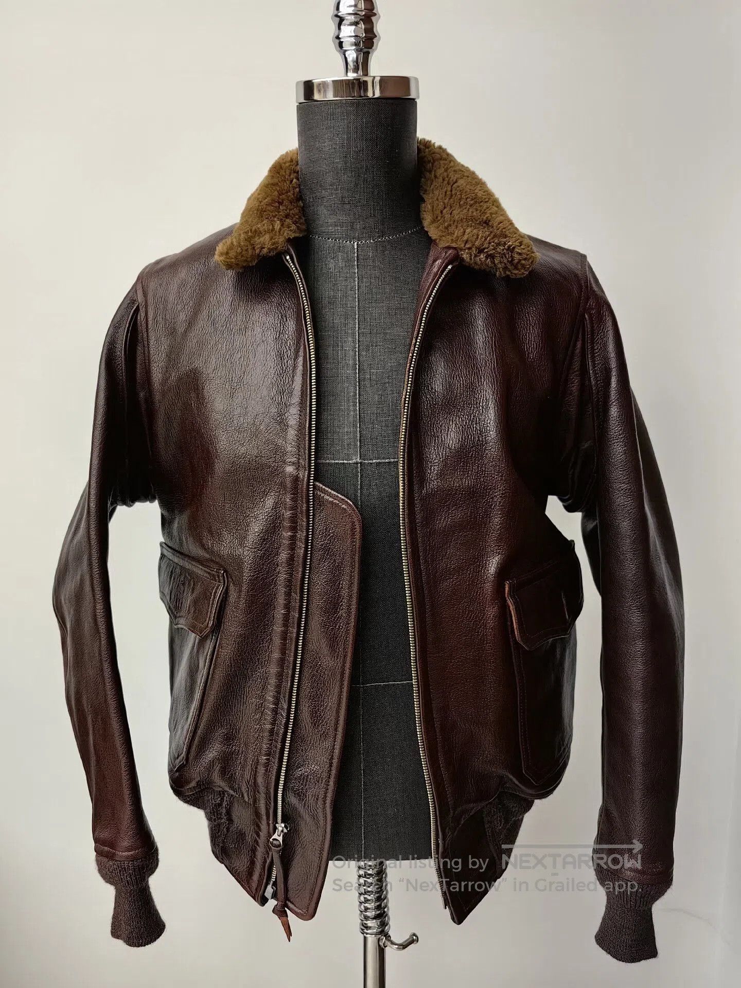 The Real McCoy's real mccoys leather flight jacket m422a. Size US L / EU 52-54 / 3 - 1 Thumbnail