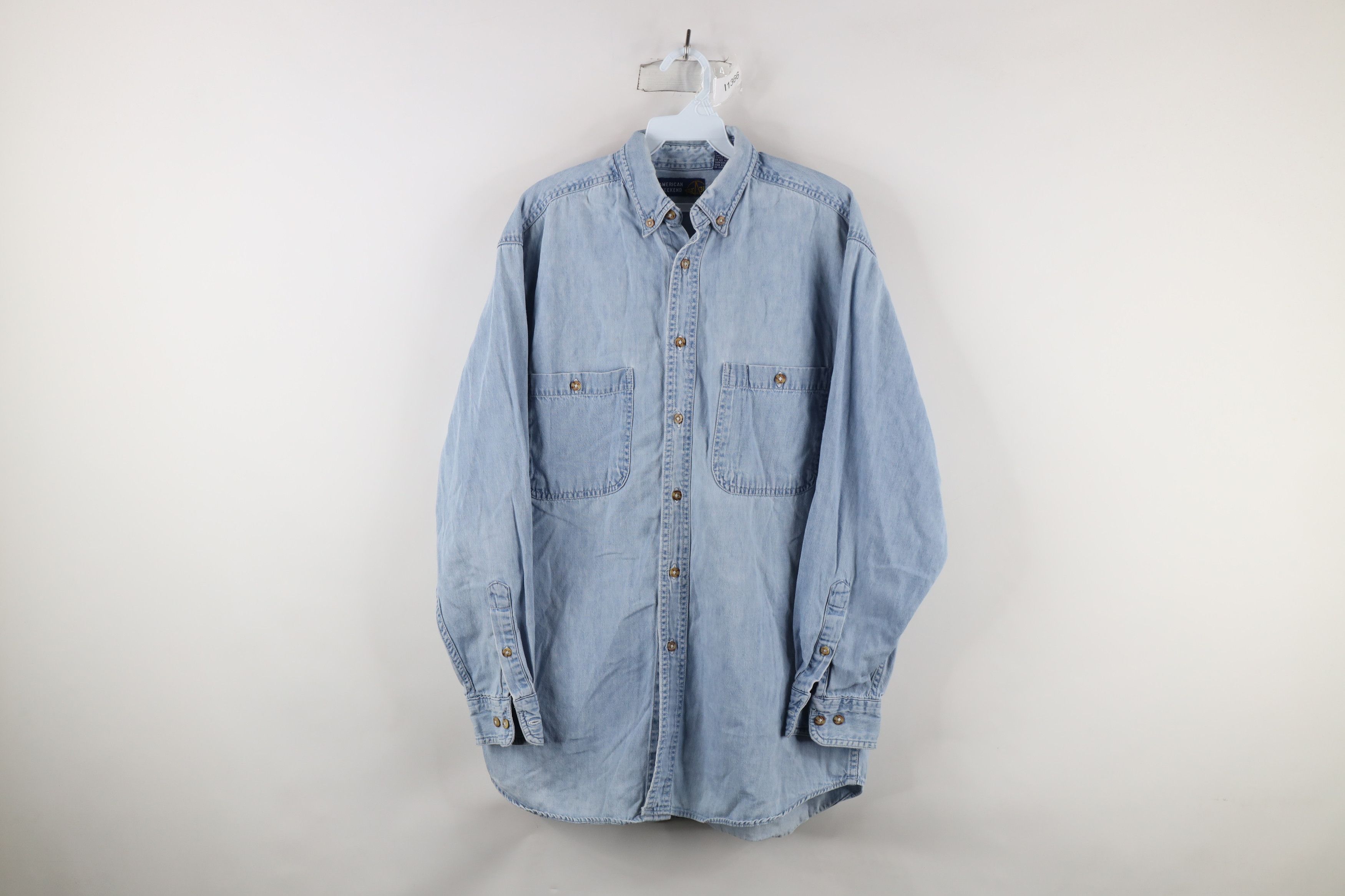 Vintage Vintage 90s Streetwear Collared Denim Jean Button Down Shirt Size US S / EU 44-46 / 1 - 1 Thumbnail