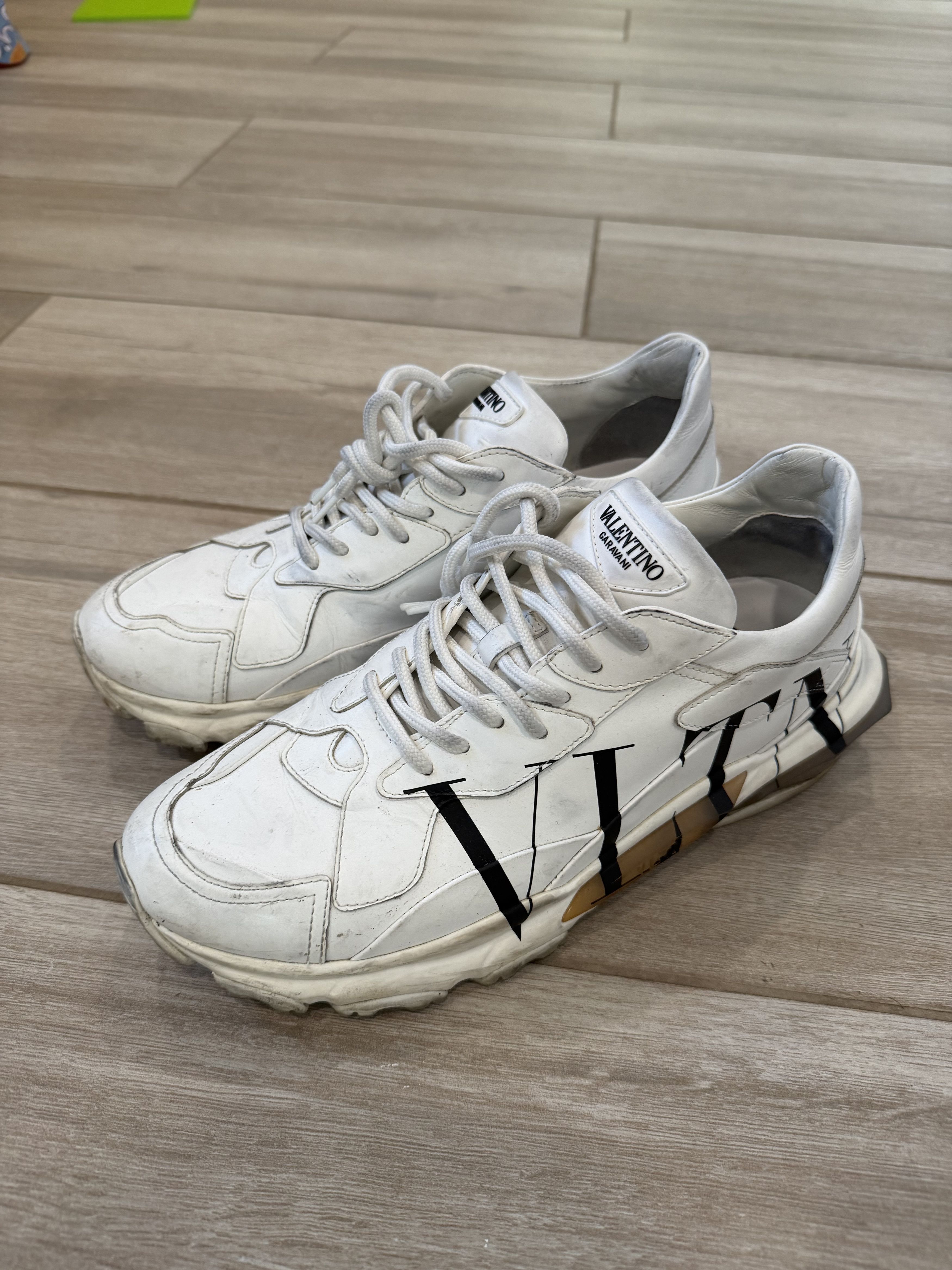 Valentino Valentino Garavani Men's VLTN Bounce White Size US 9 / EU 42 - 3 Thumbnail