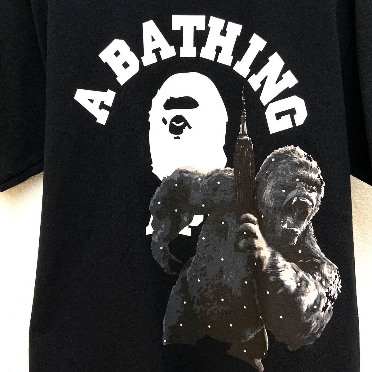 Bape × Futura BAPE x Futura NYC 10th Anniversary Tee Size US M / EU 48-50 / 2 - 5 Thumbnail