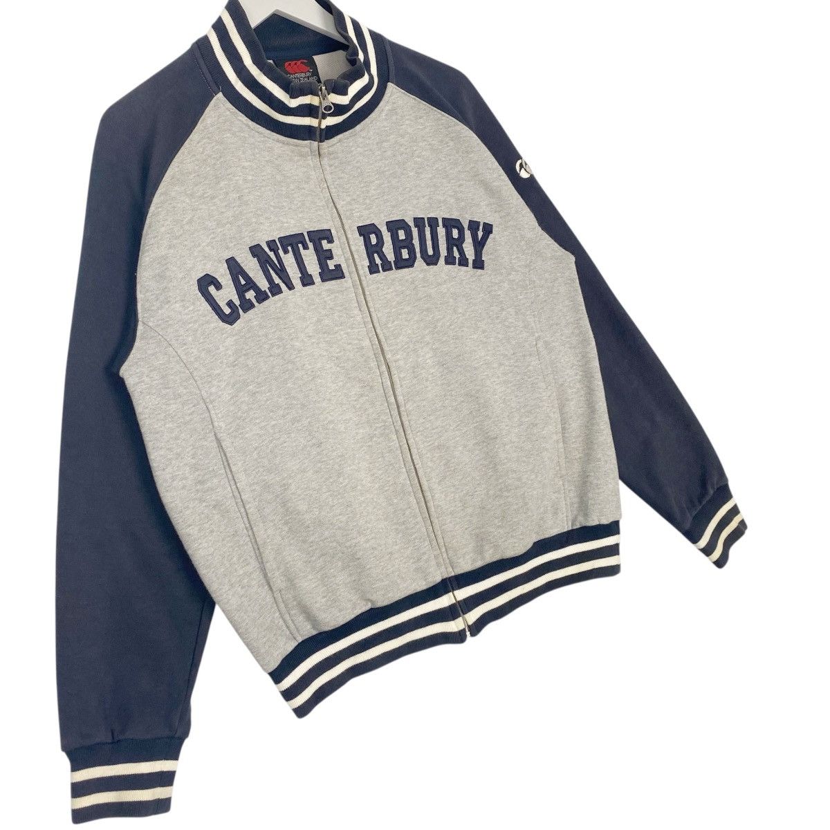 Other Vintage Canterbury Of New Zealand FullZip Gray Size M Size US M / EU 48-50 / 2 - 3 Thumbnail