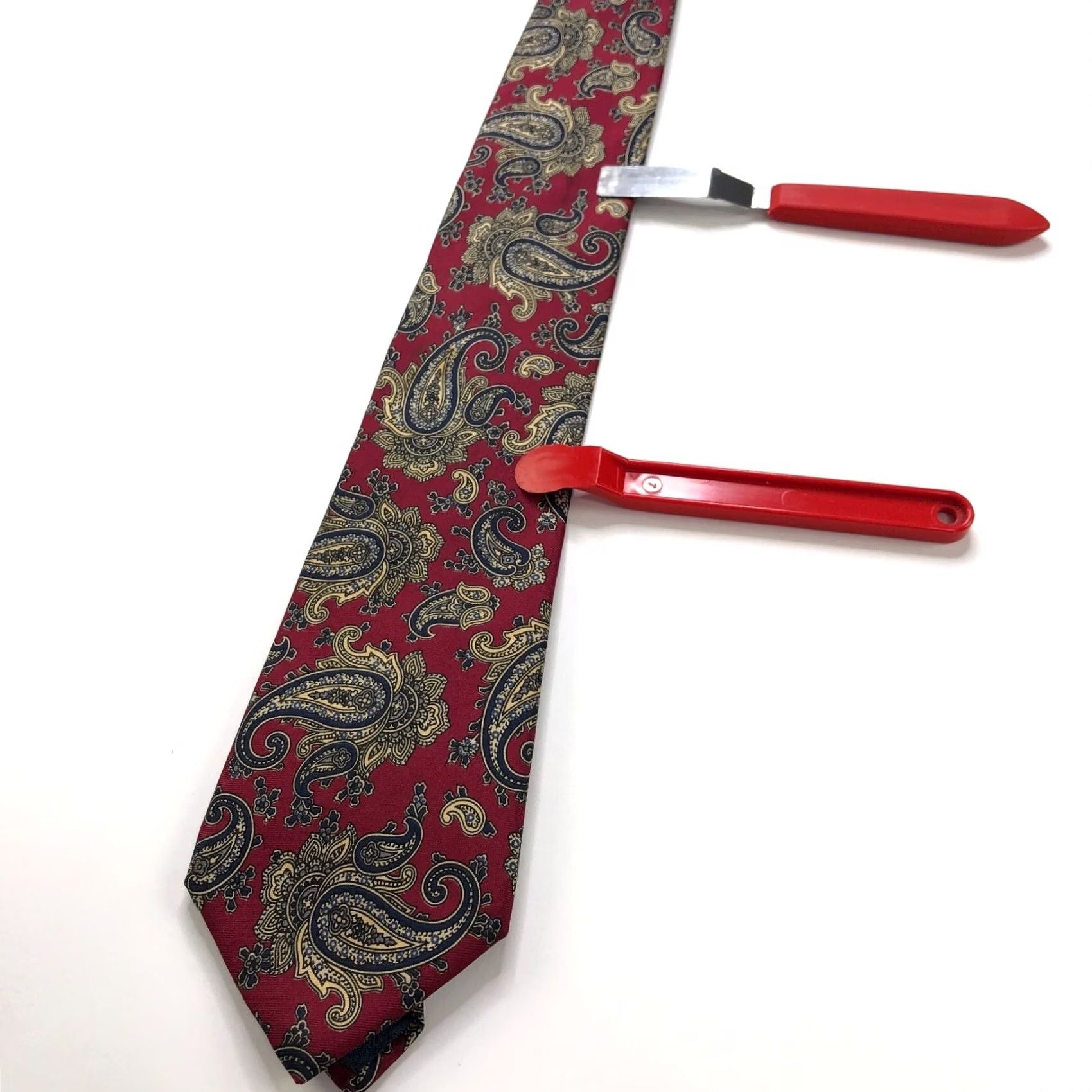 Vintage VINTAGE Liberty Red 100% Silk Neck Tie Men’s Paisley 3.25-in/57-in Tie Mens Classic 57-60 Size ONE SIZE - 5 Thumbnail