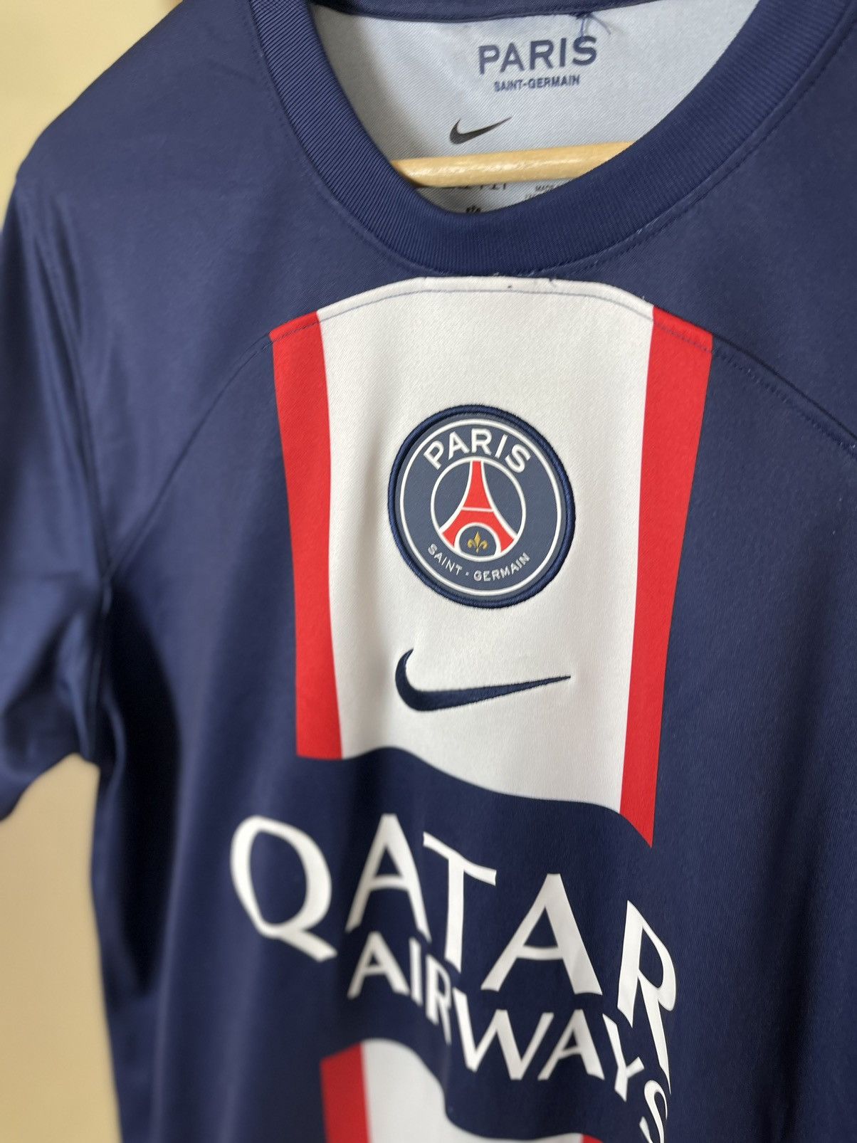 Nike Nike PSG Home 22/23 Neymar Jr #10 Dri-FIT Stadium Jersey Size US L / EU 52-54 / 3 - 4 Thumbnail