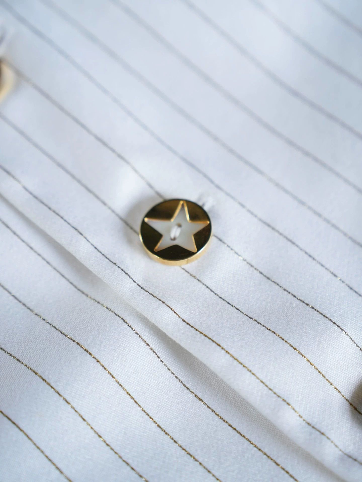 Escada Escada Vintage Suit Jacket Star MOP Button Gold Thread Size M / US 6-8 / IT 42-44 - 6 Thumbnail