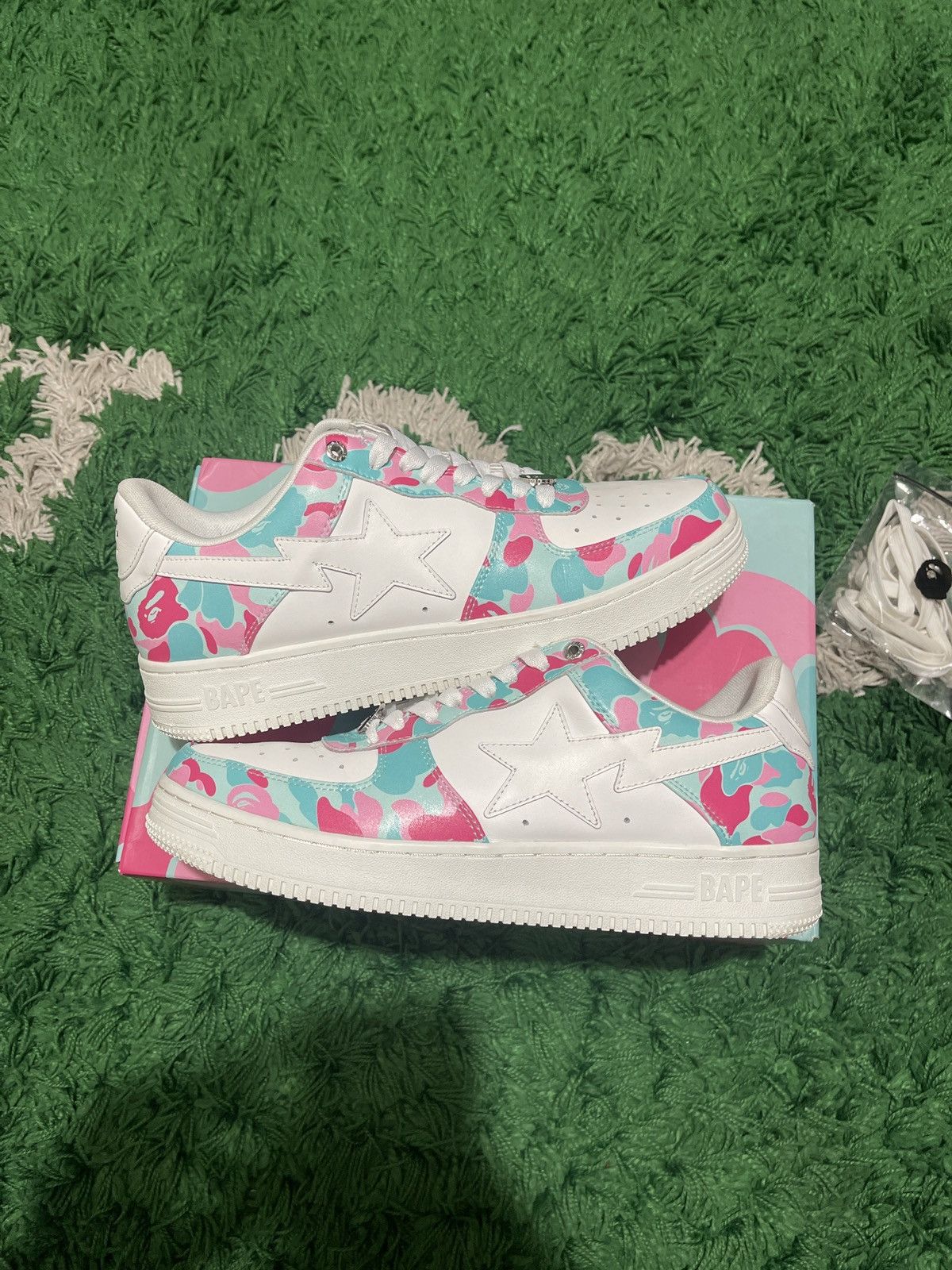 Bape BAPESTA “MIAMI 3RD ANNIVERSARY” size 11 Size US 11 / EU 44 - 1 Thumbnail