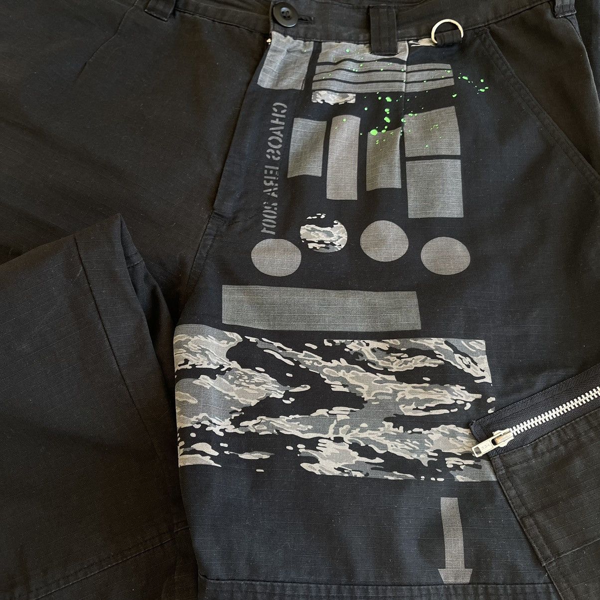 Undercover SS2001 Chaotic Discord Cargo Straight Pants Size US 33 - 5 Thumbnail
