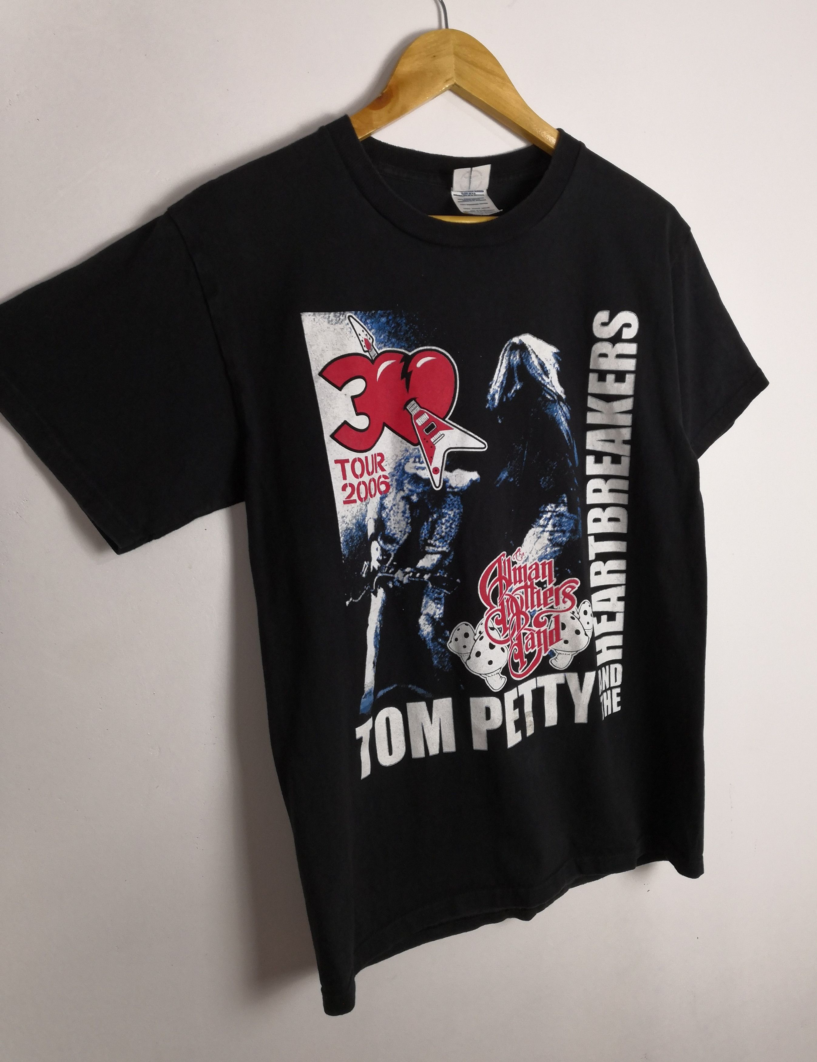 Band Tees Vintage Tom Petty T-Shirt And The Hearbreaker Tour Tee Size US M / EU 48-50 / 2 - 3 Thumbnail