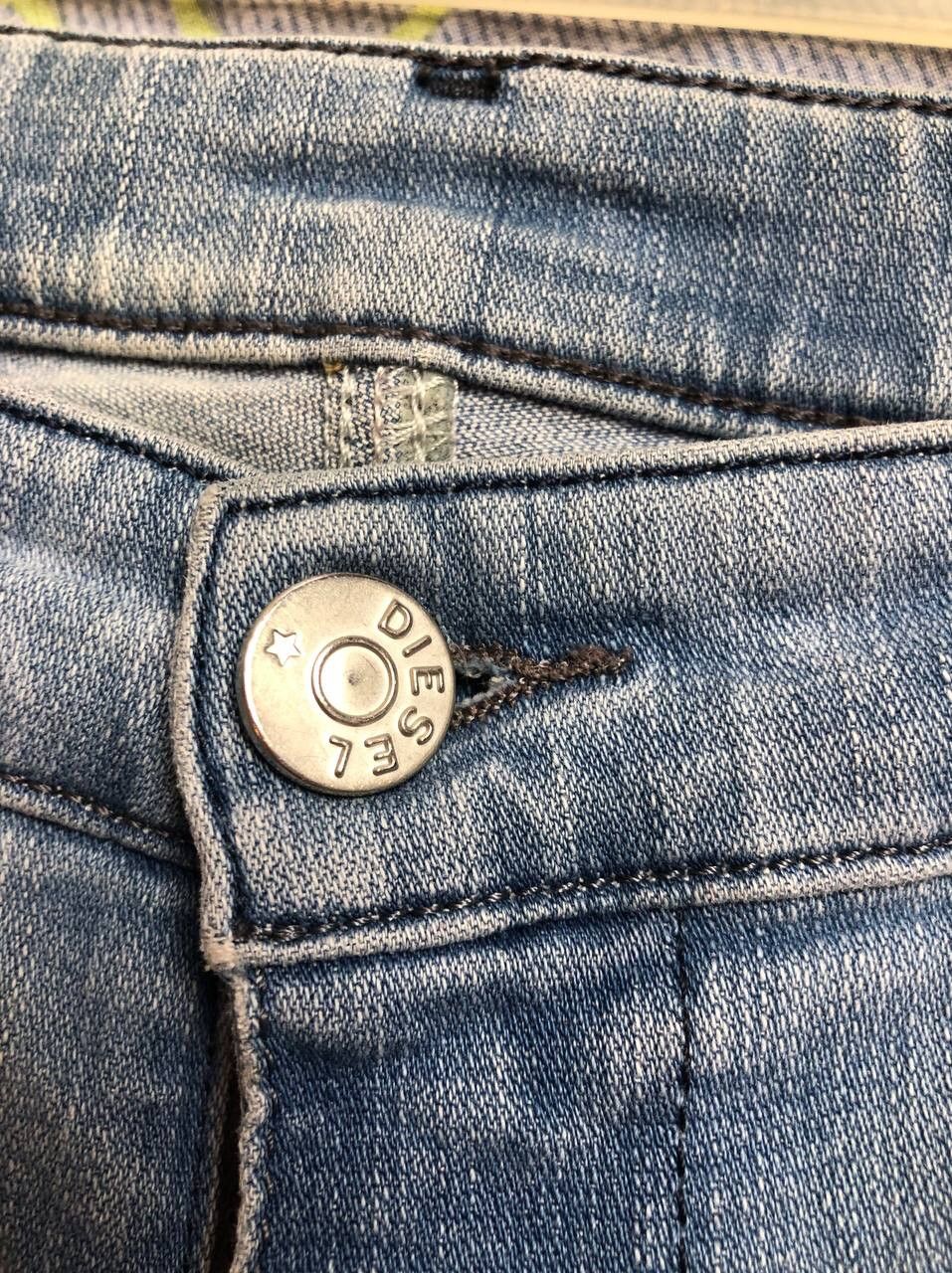 Diesel VINTAGE DIESEL JEANS DENIM Size US 28 / EU 44 - 11 Thumbnail