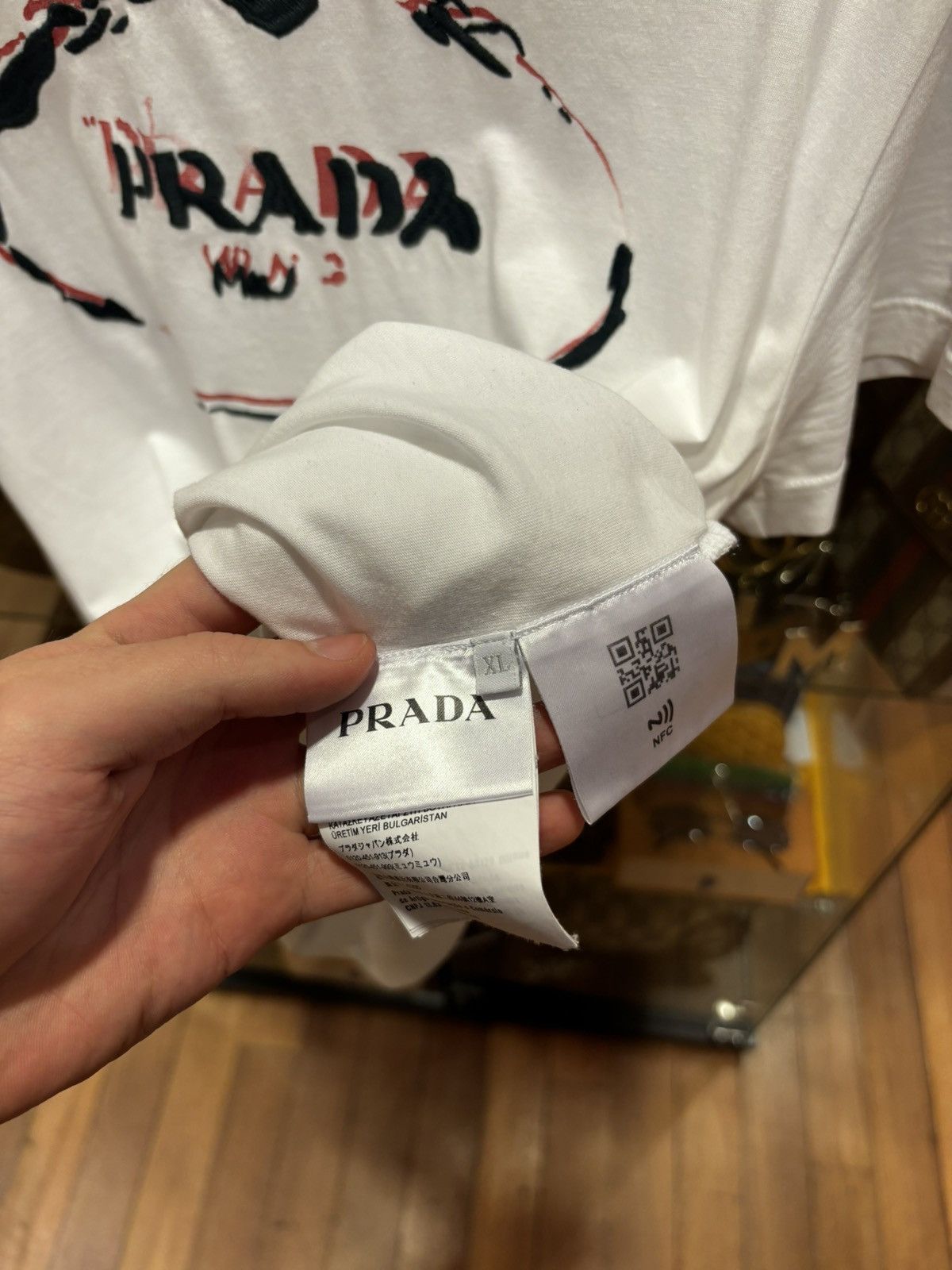 Prada Prada Milano 3D logo shirt white Size US XL / EU 56 / 4 - 4 Thumbnail