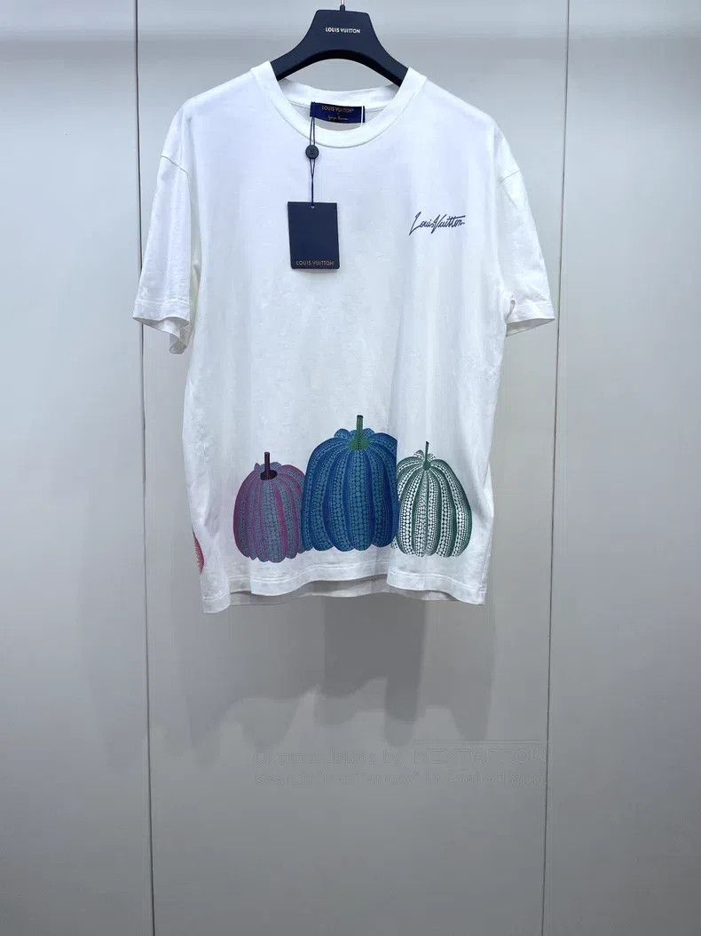 Louis Vuitton Louis Vuitton Yayoi Kusama Pumpkin Print T-Shirt Size US M / EU 48-50 / 2 - 2 Thumbnail