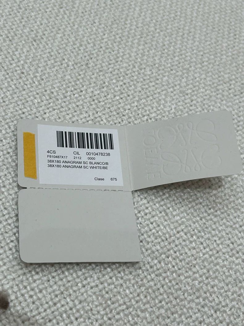 Loewe LOEWE Oatmeal/Milk Tea Colored Cashmere and Wool Blend Sca Size ONE SIZE - 7 Thumbnail