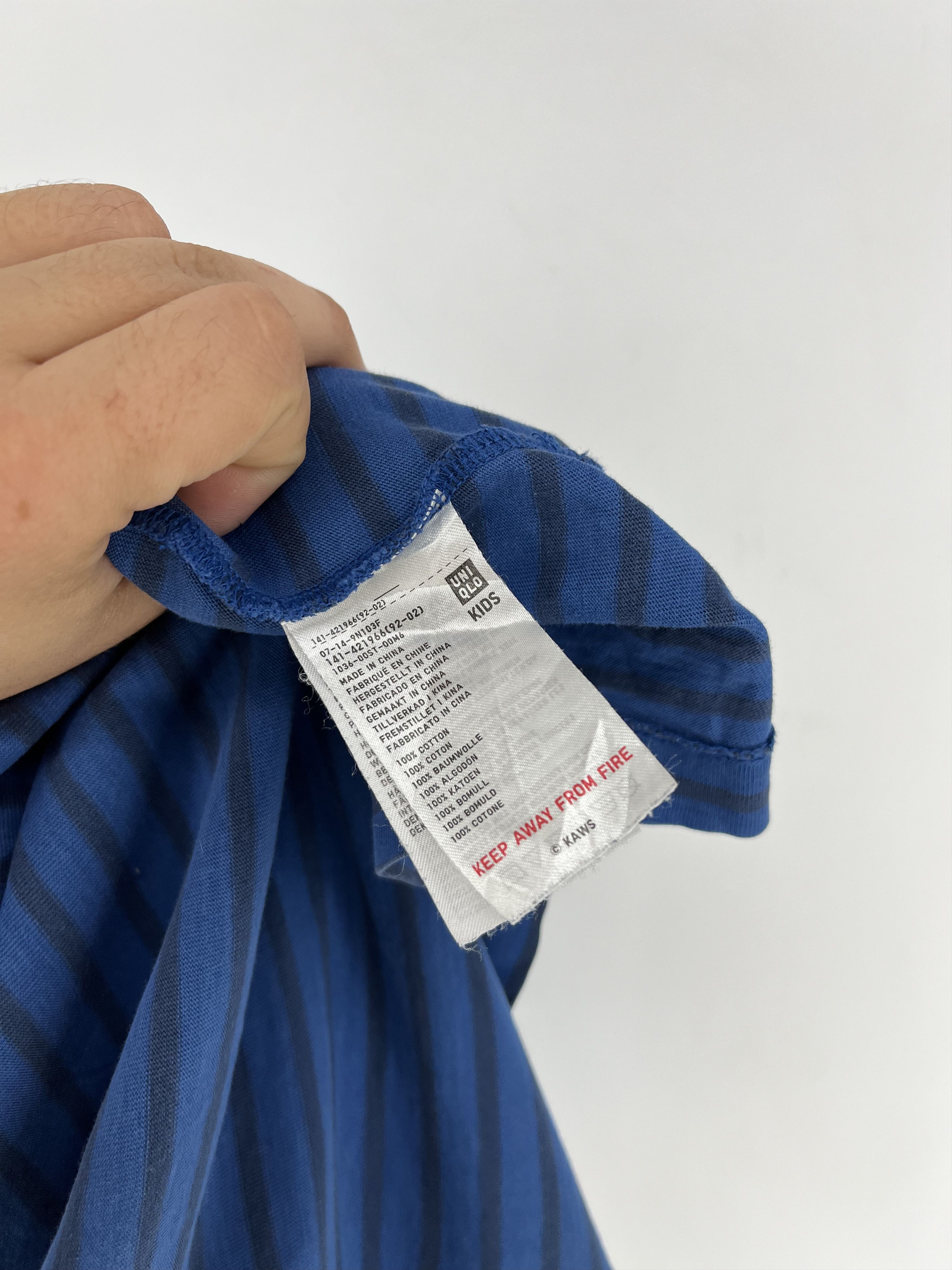 Kaws × Uniqlo Uniqlo Kaws Sesame Street Retro T-Shirt Y2K Hype Size XS / US 0-2 / IT 36-38 - 9 Thumbnail