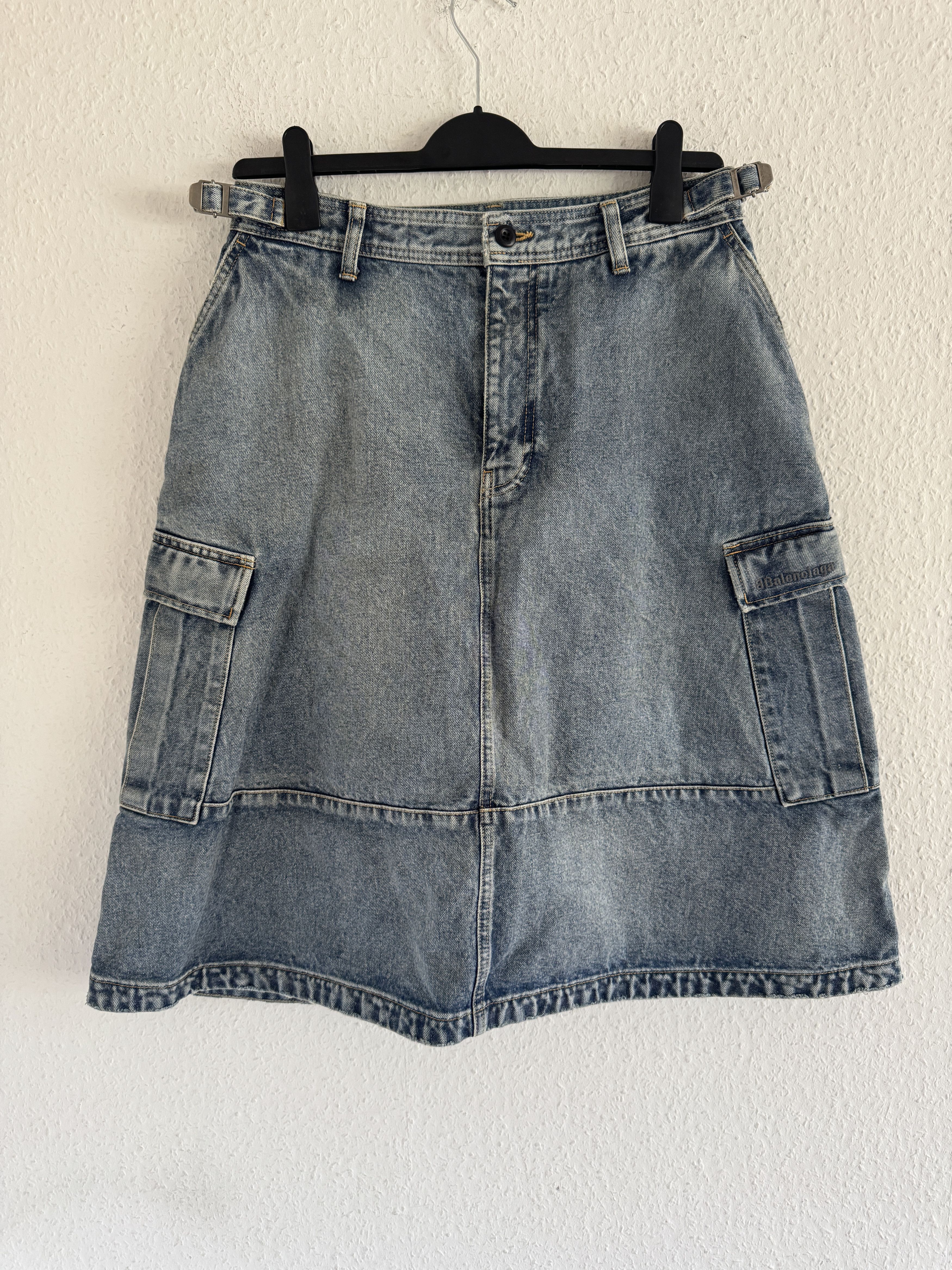 スカート Balenciaga Skirt with laces in smoky grey denim Balenciaga Skirt with laces in smoky grey denim | TheDoubleF