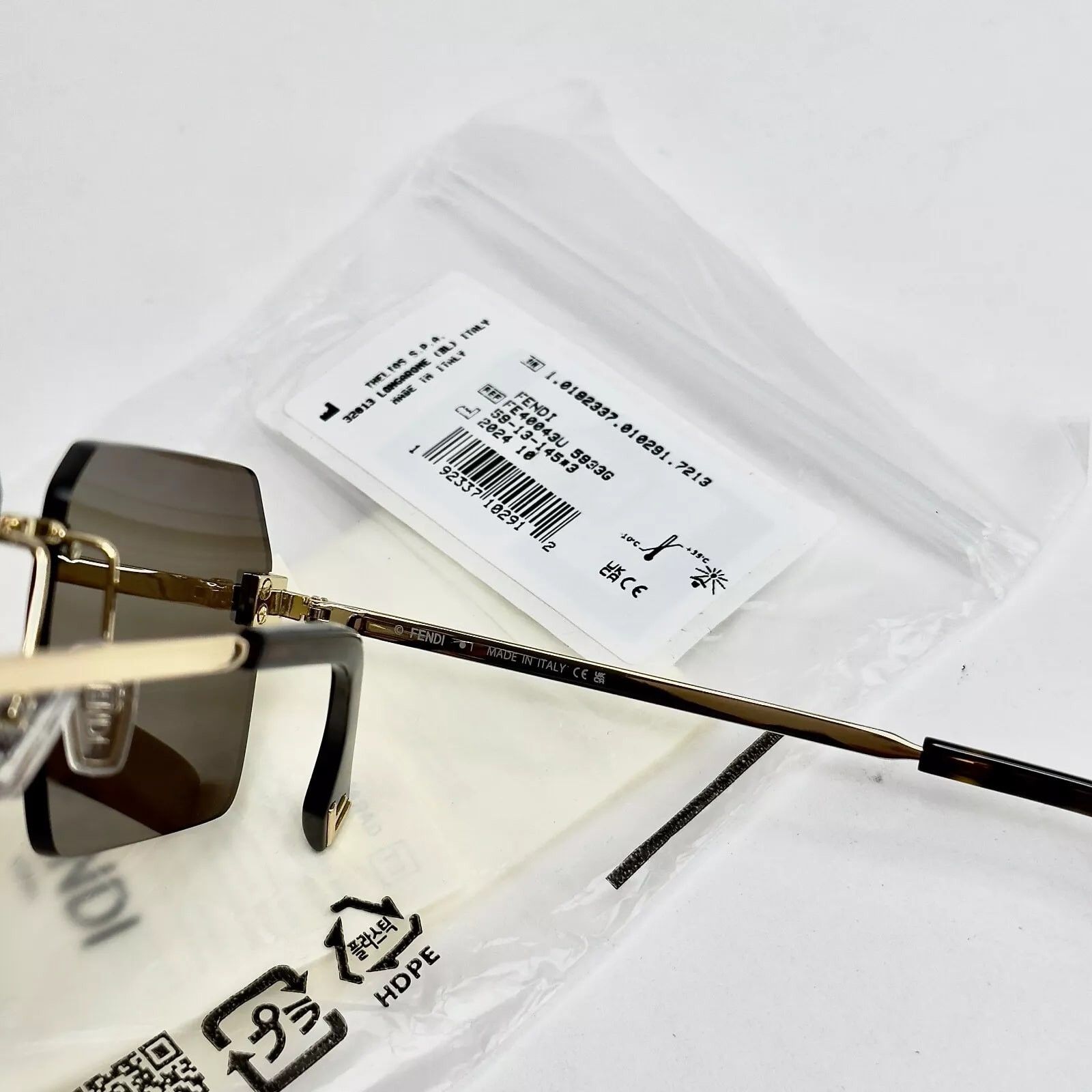 Fendi FENDI FS SKY 40043 Gold FF Mirrored Sunglasses FE40043U 33G Size ONE SIZE - 5 Thumbnail