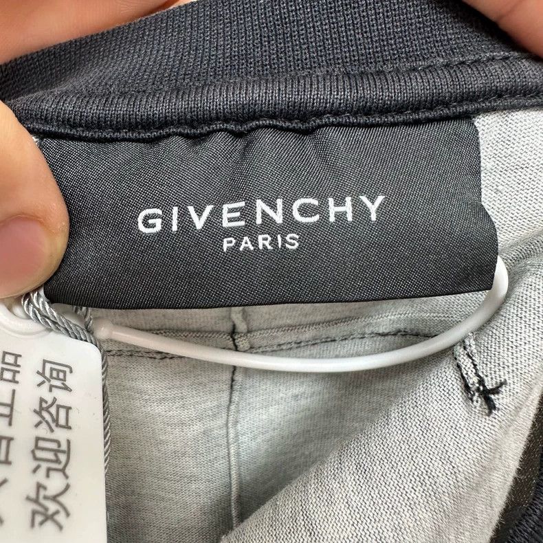 Givenchy Givenchy Graffiti dog pattern short-sleeve Size US S / EU 44-46 / 1 - 4 Thumbnail
