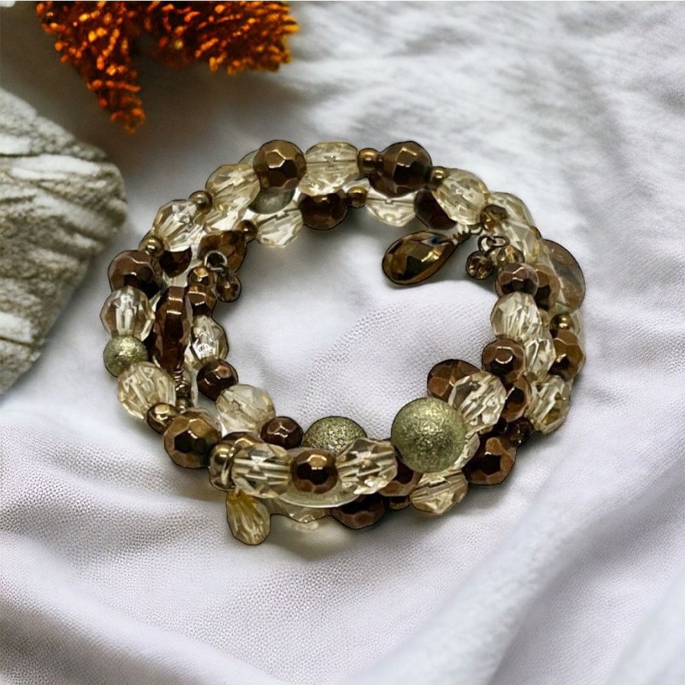 Vintage Vintage Jewelry Set-Rose Brooch-Gold Tone-Faux Pearl-Beaded Size ONE SIZE - 6 Thumbnail