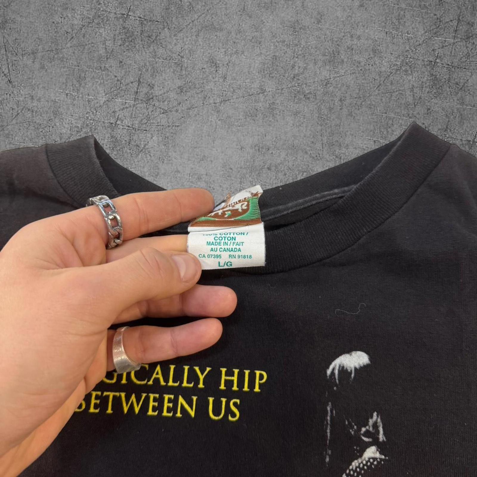 Band Tees 1997 The Tragically Hip Live Between Us Tee Size US L / EU 52-54 / 3 - 5 Thumbnail