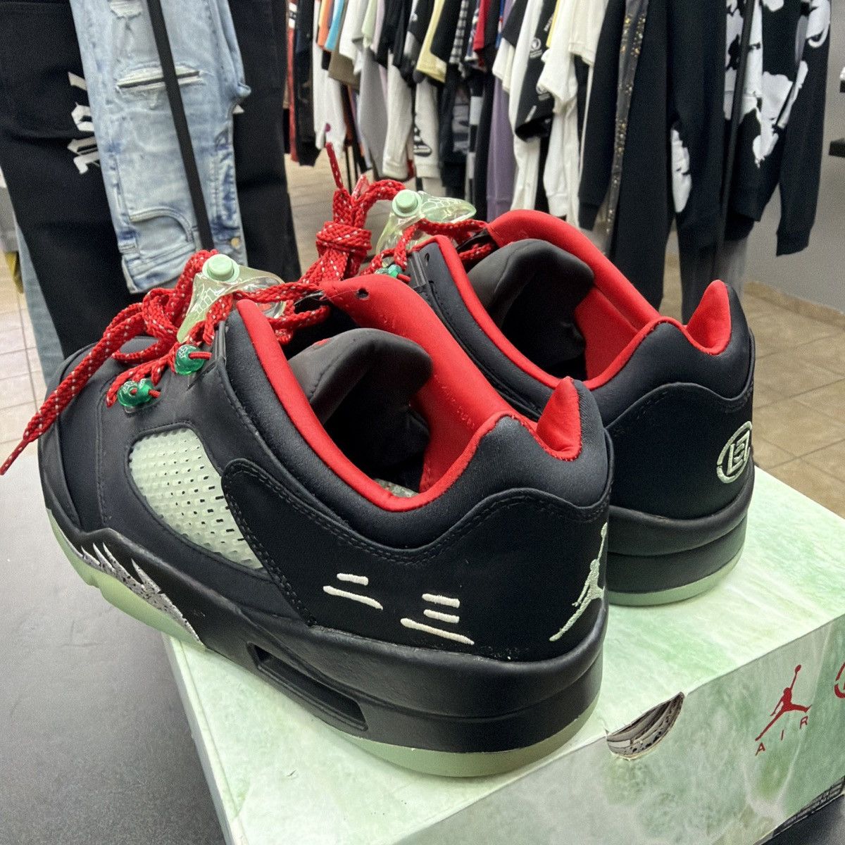 Jordan Brand Air Jordan 5 Retro Low SP Clot Black Jade Men's Size 10 Size US 10 / EU 43 - 13 Thumbnail