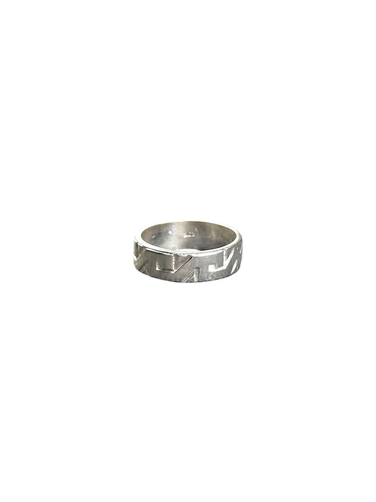 Native VINTAGE IRISH TRIBAL GEOMETRY DESIGN STERLING SILVER RING Size ONE SIZE - 1 Thumbnail